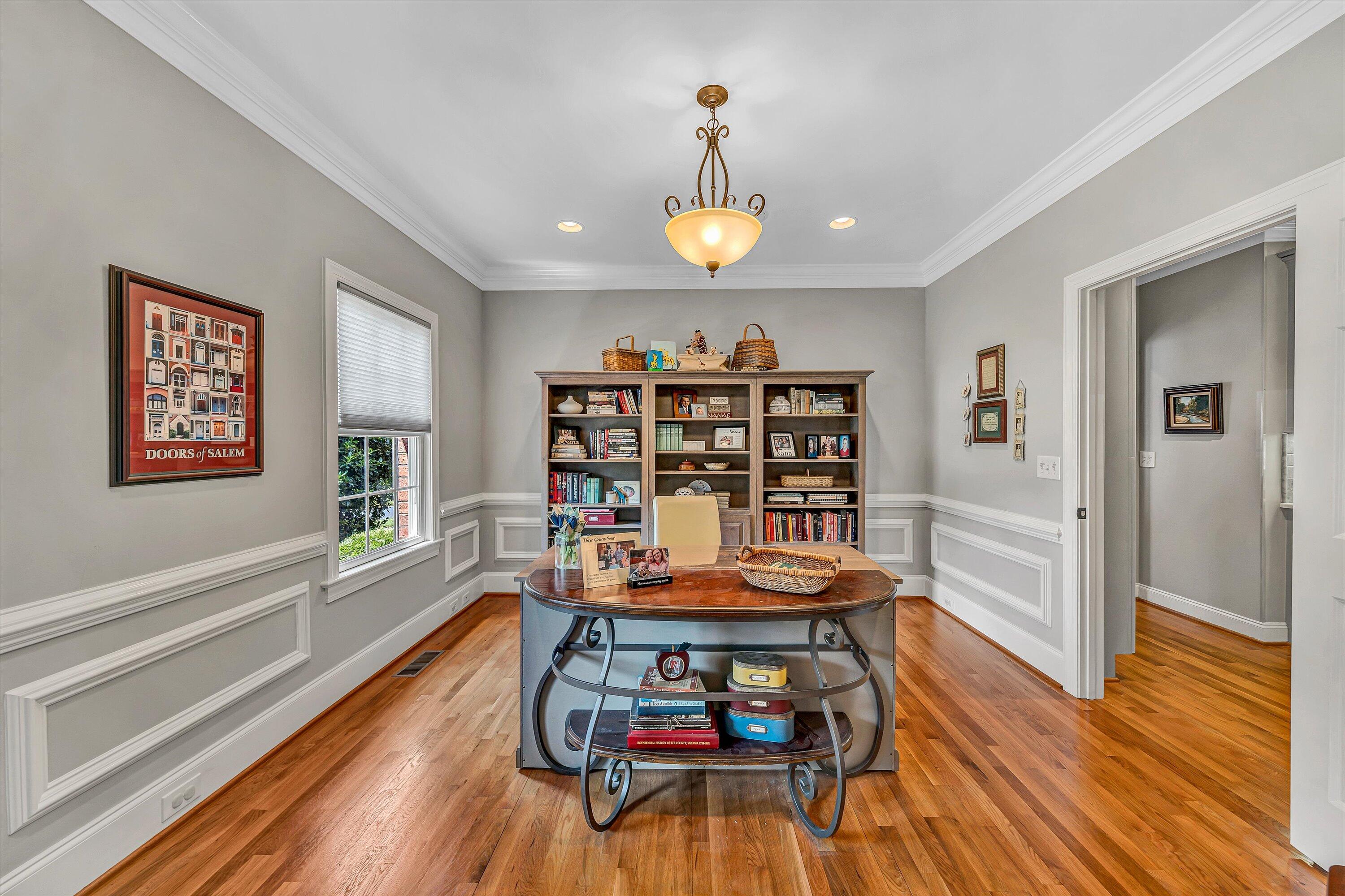625 Highfield RD