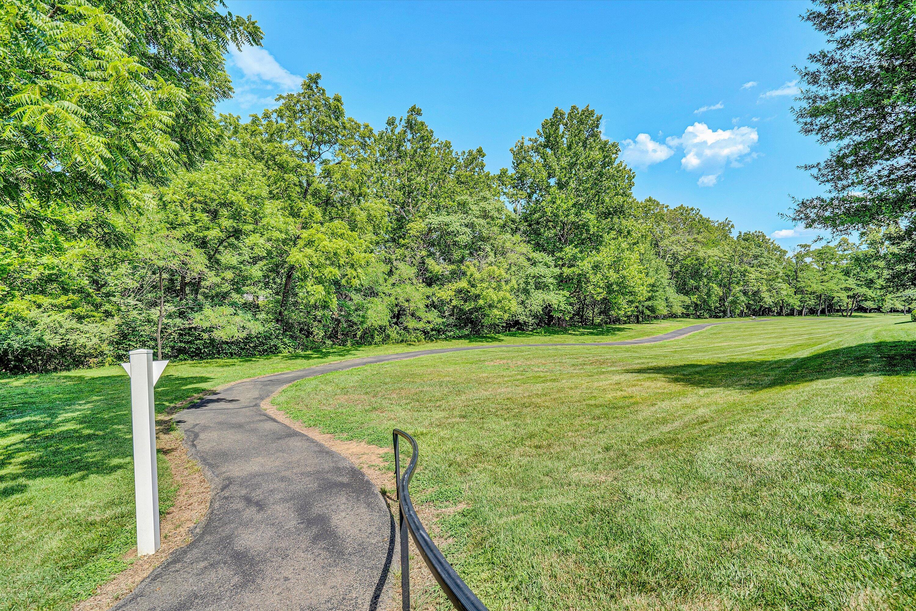 625 Highfield RD