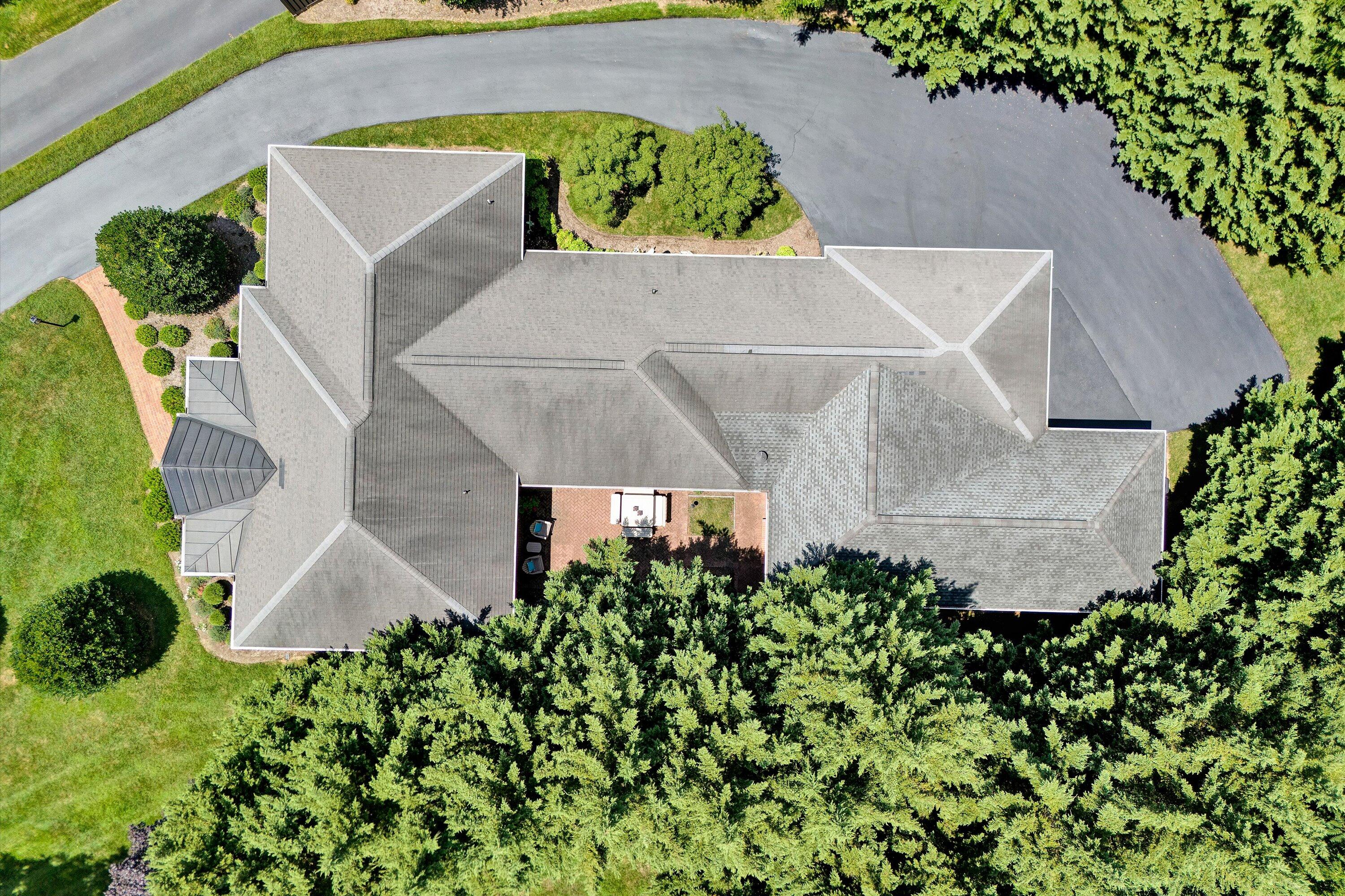 625 Highfield RD
