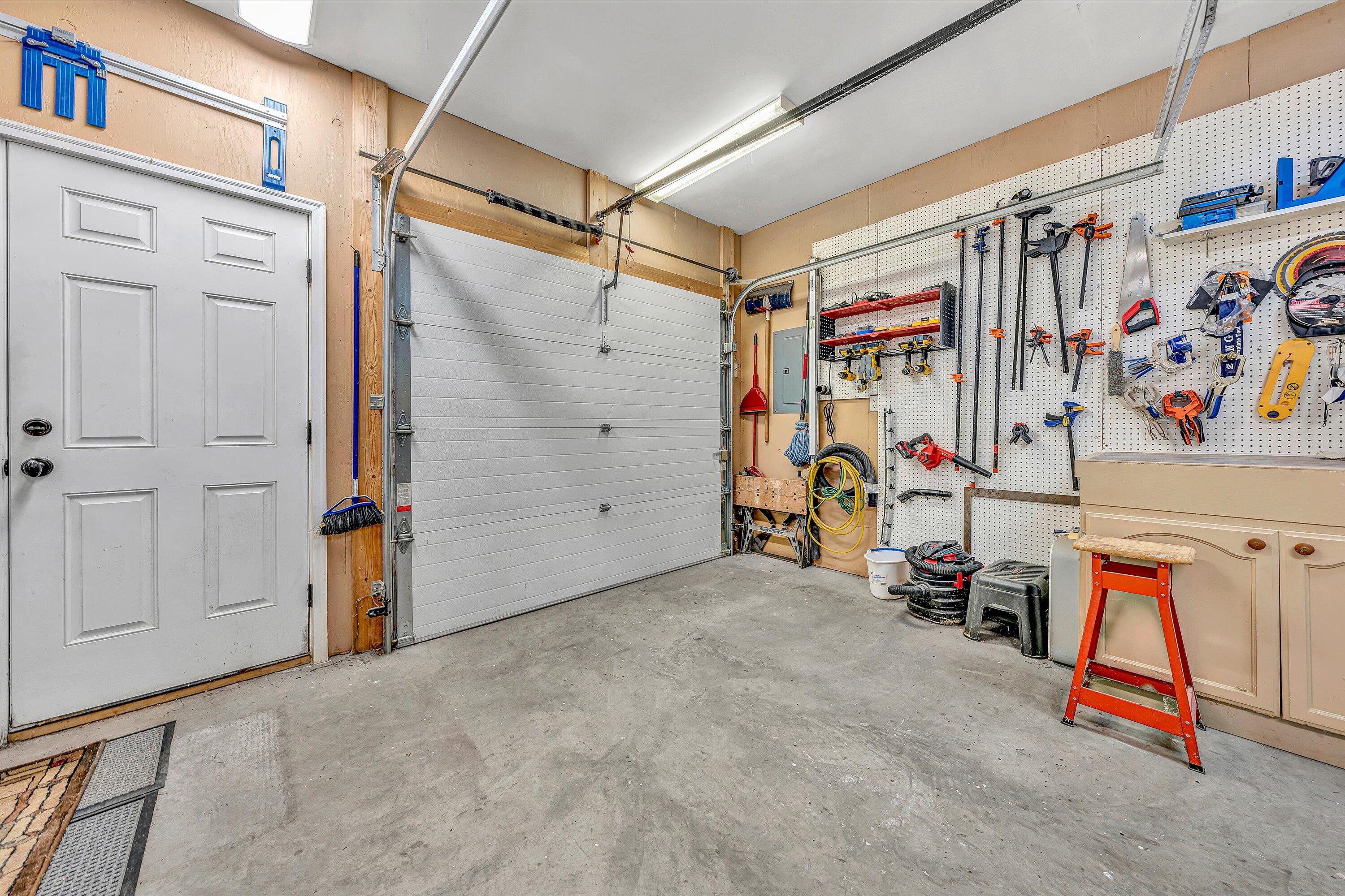 625 Highfield RD