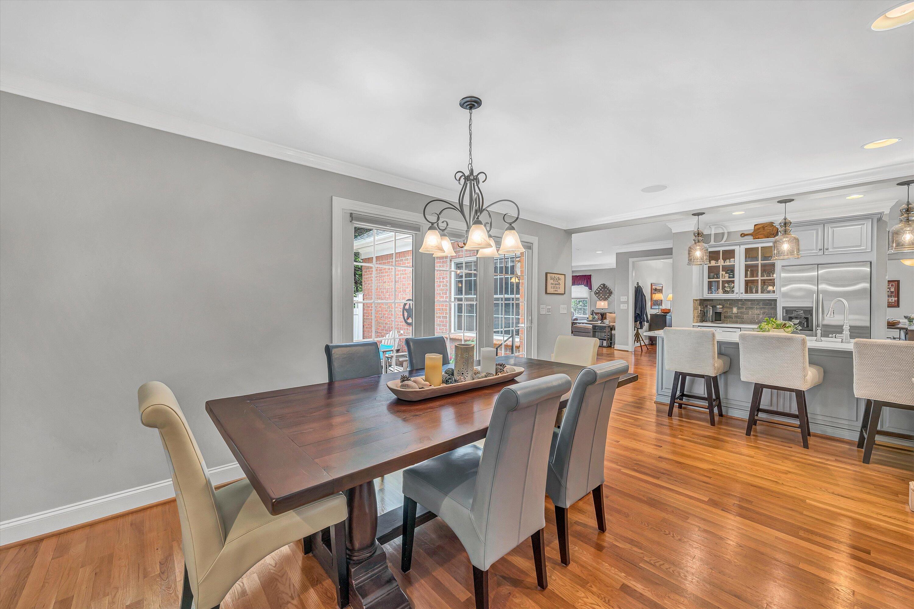 625 Highfield RD