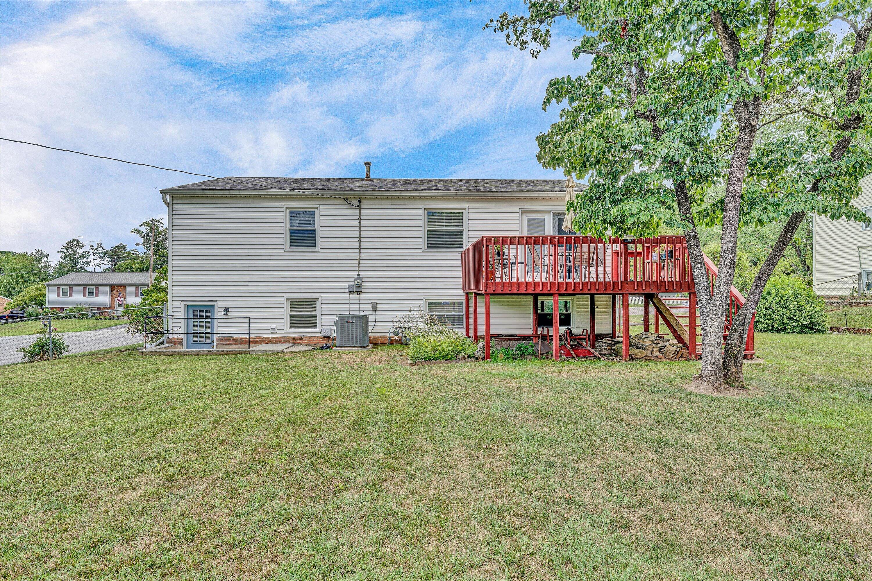 2903 Creekwood DR