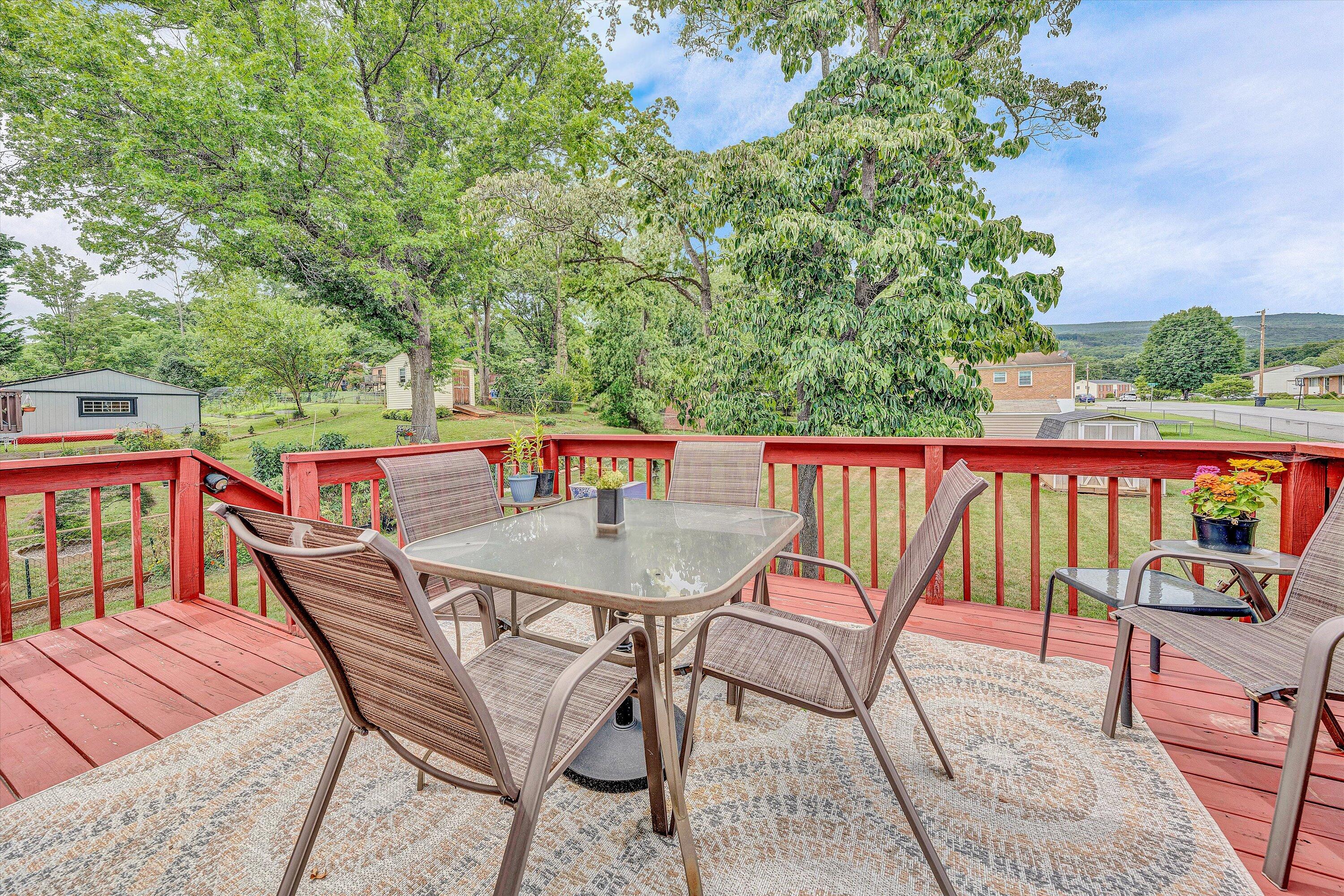2903 Creekwood DR