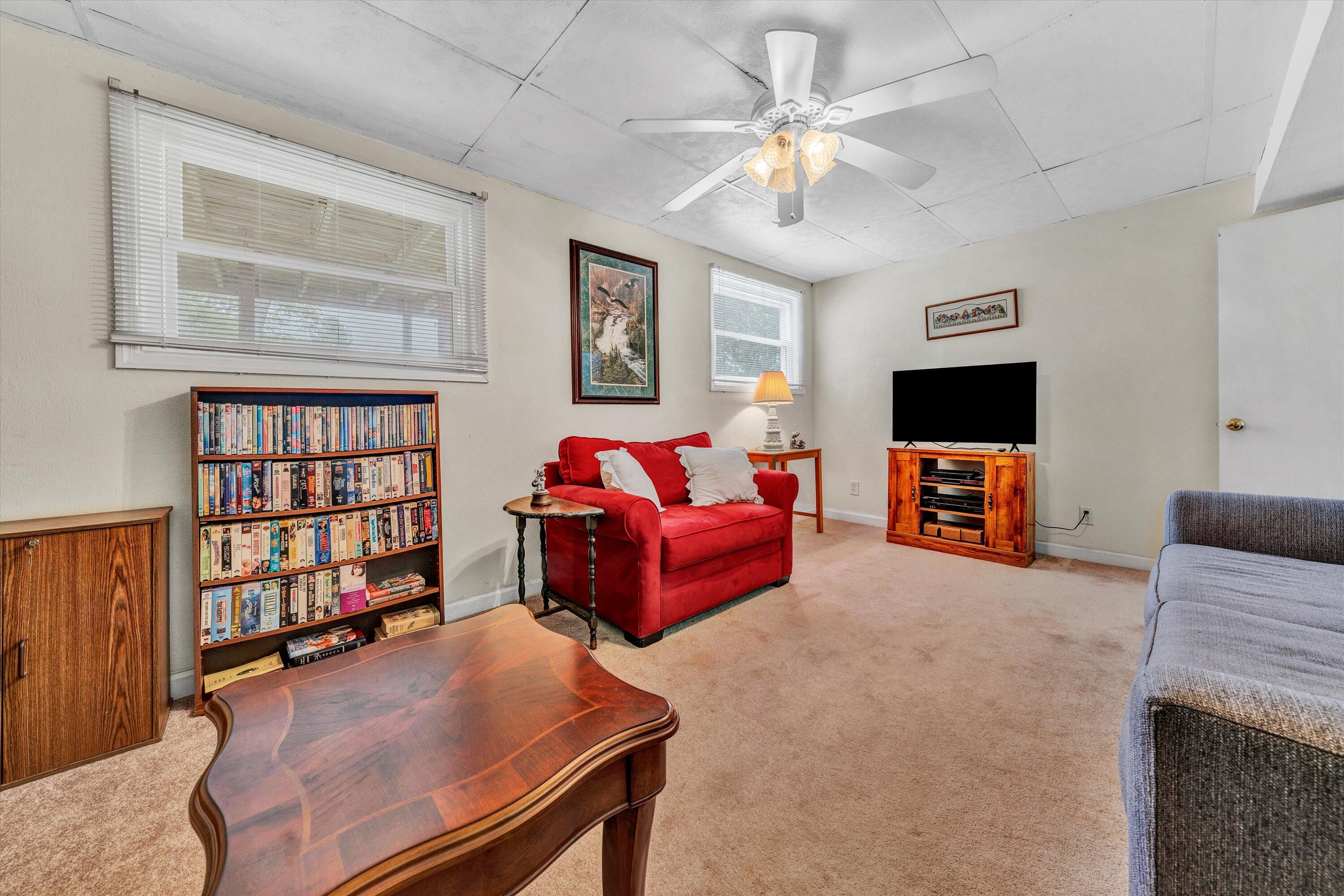 2903 Creekwood DR