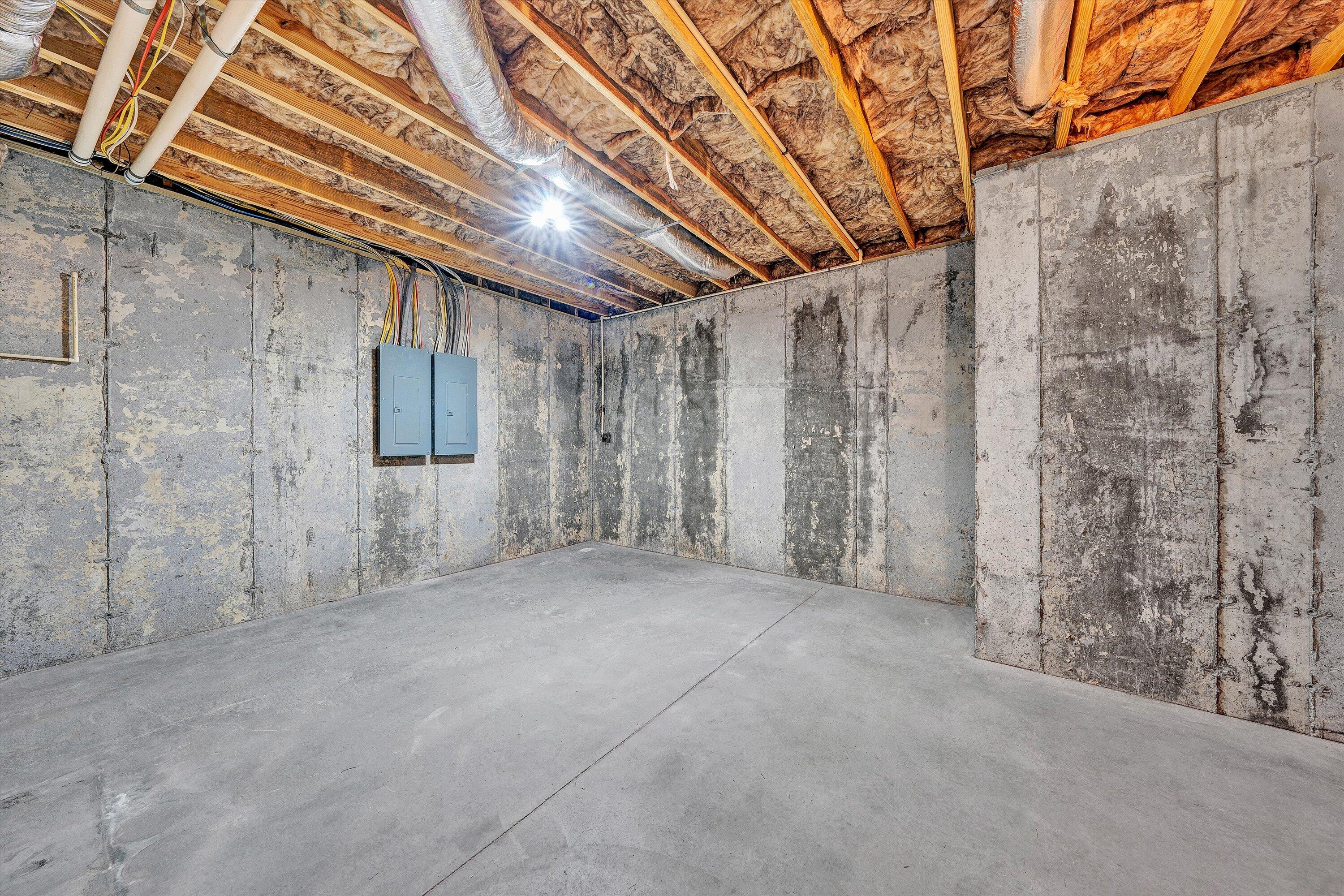 2570 Woods Meadow LN