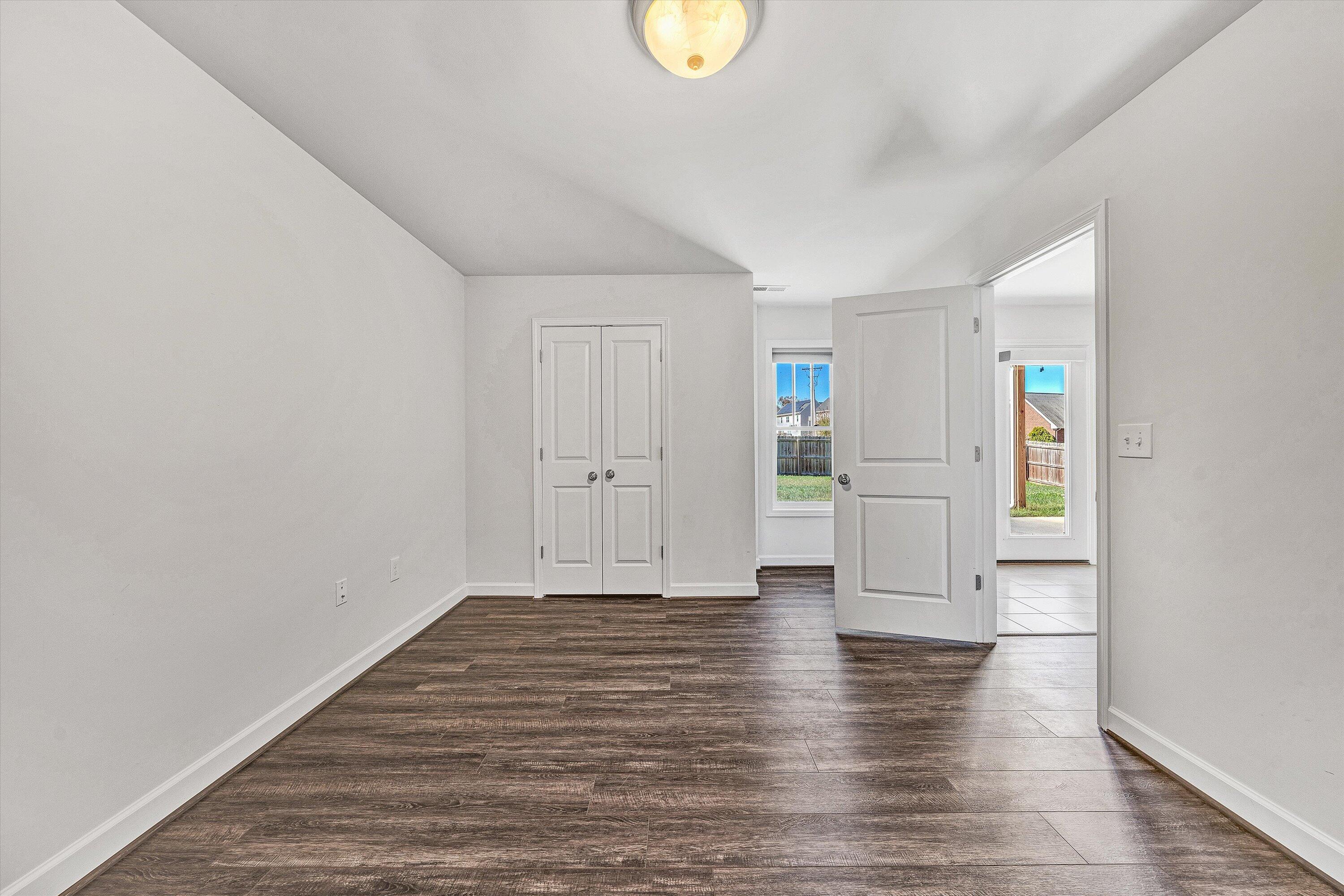 2570 Woods Meadow LN