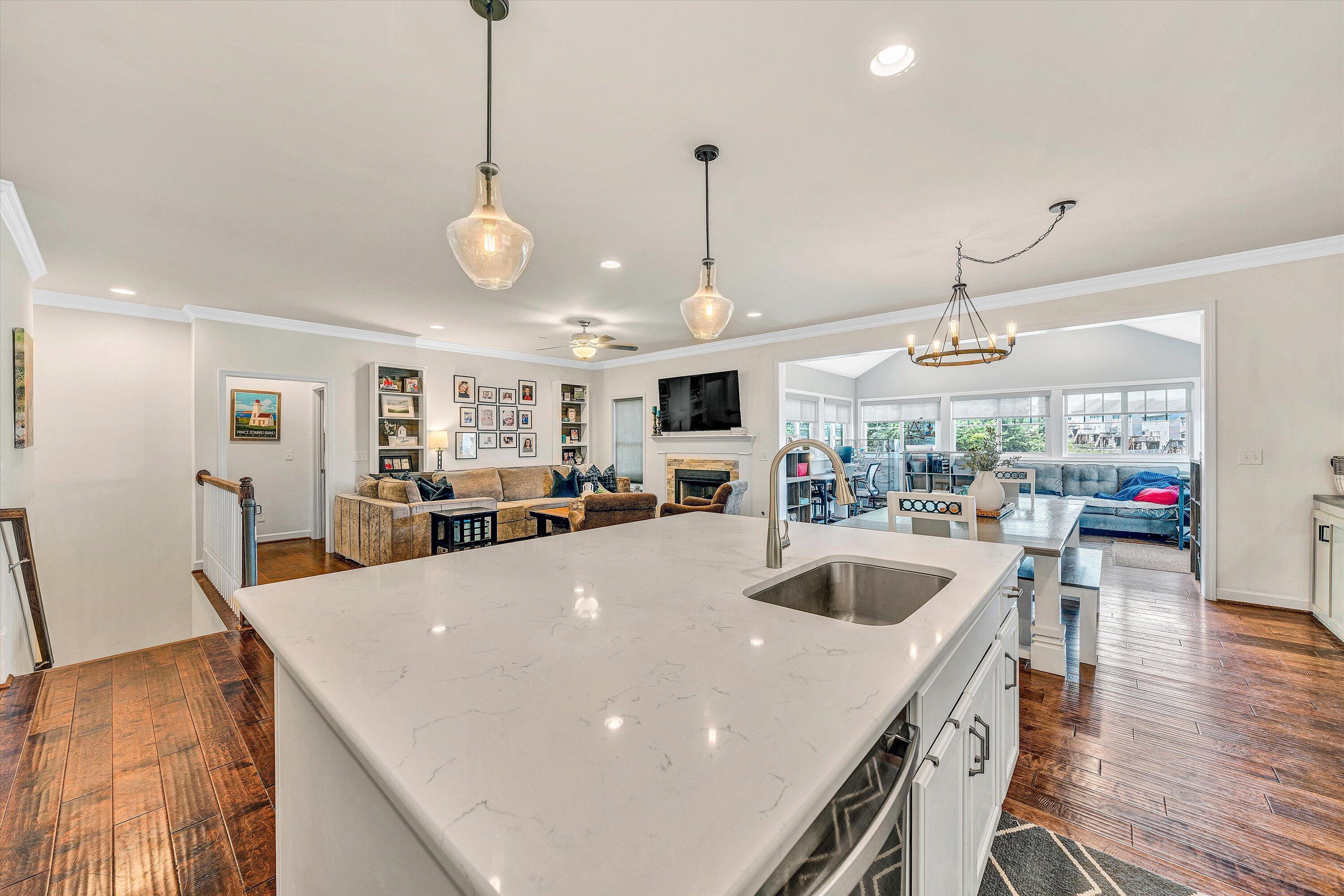 2570 Woods Meadow LN