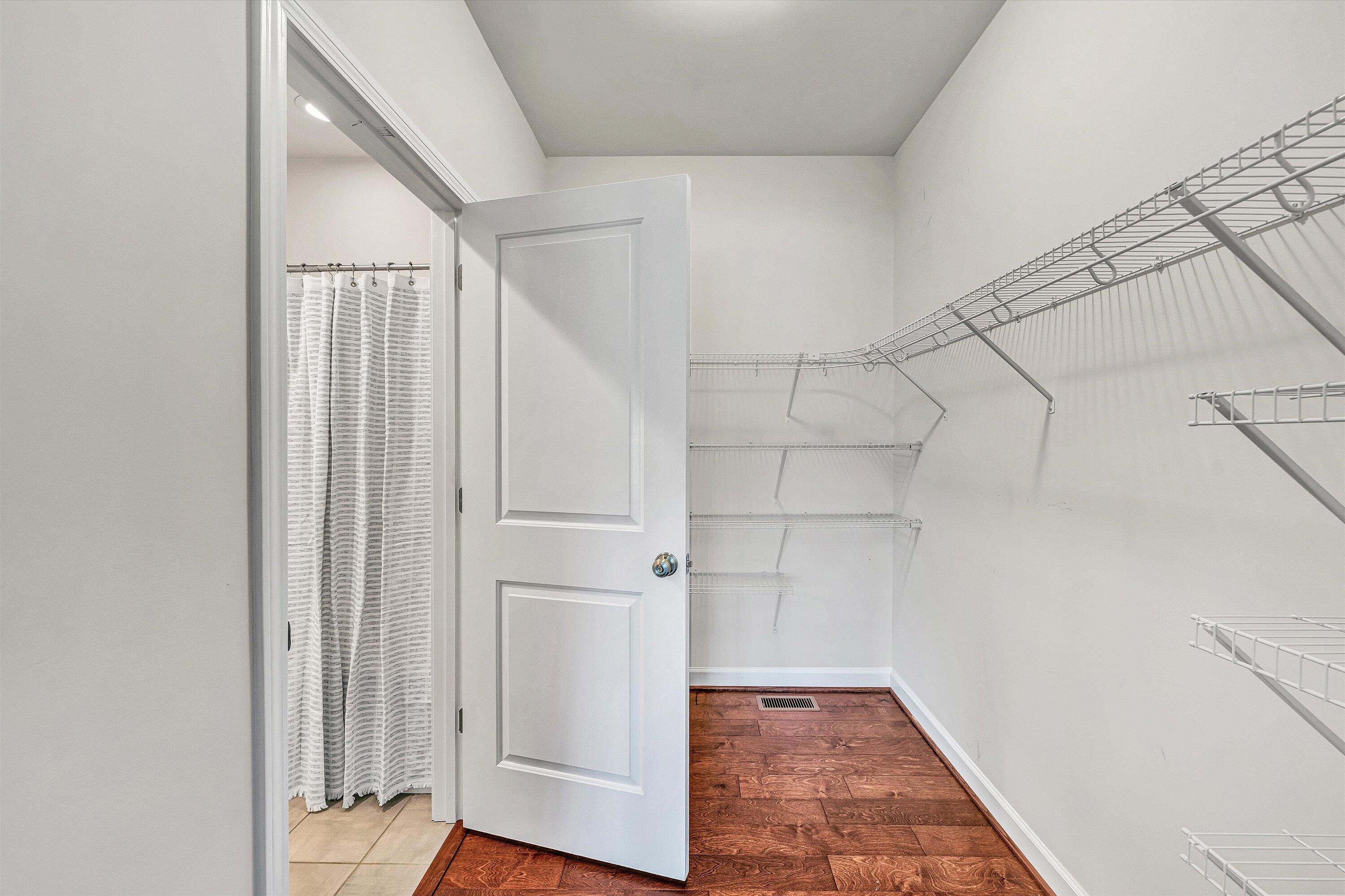 2570 Woods Meadow LN