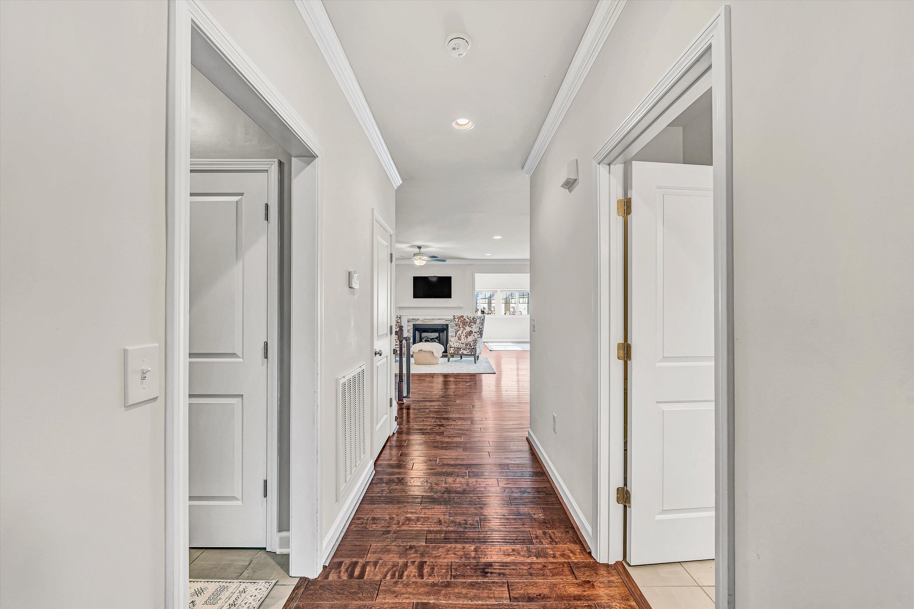 2570 Woods Meadow LN