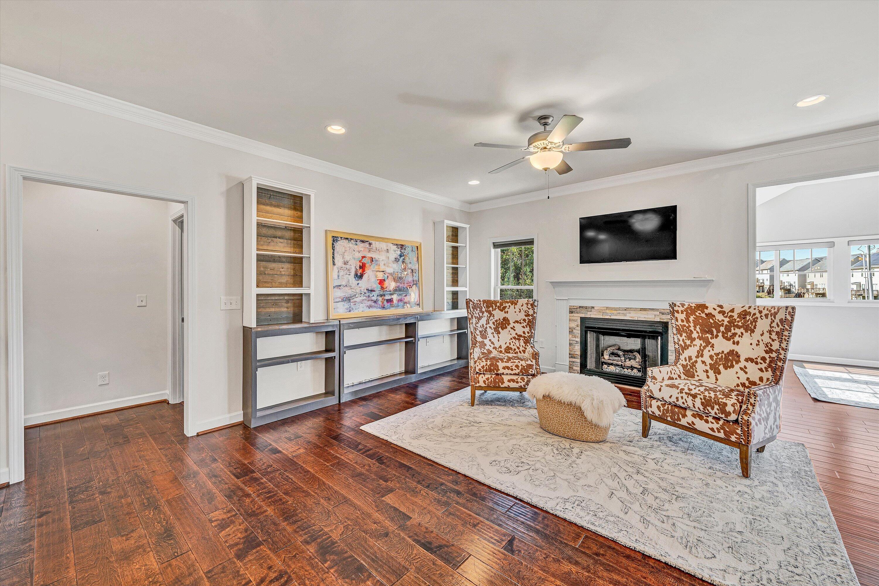 2570 Woods Meadow LN