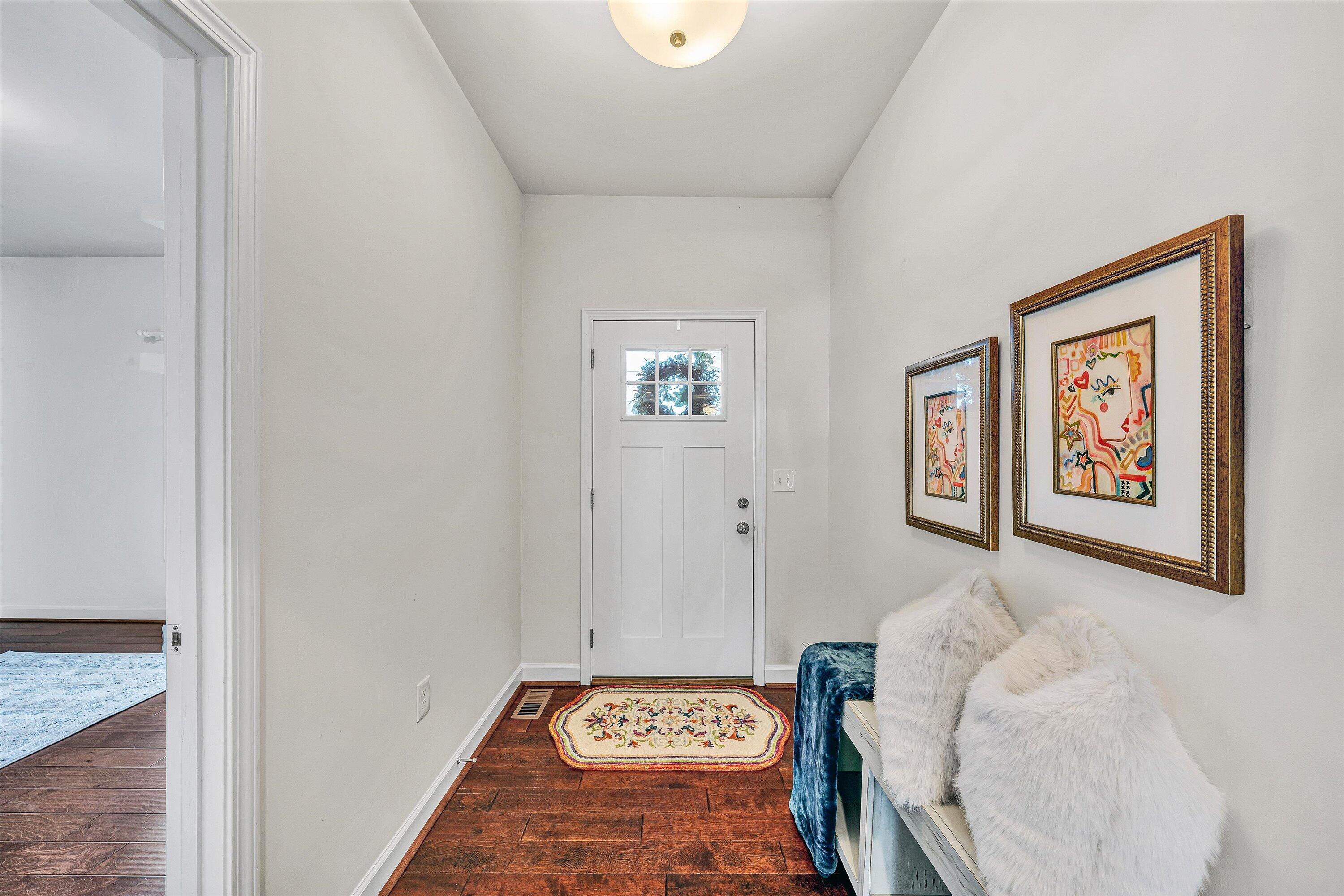 2570 Woods Meadow LN