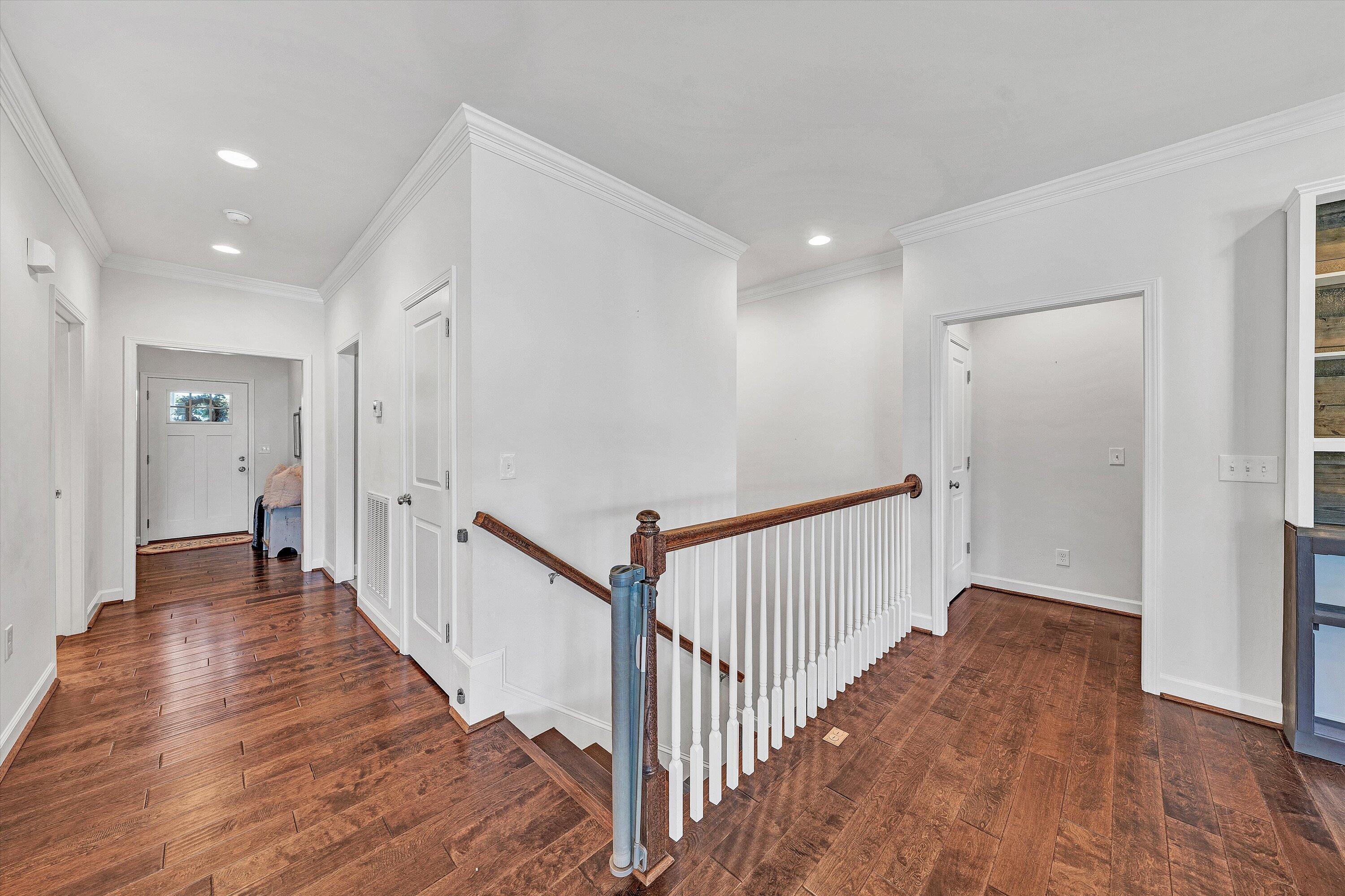 2570 Woods Meadow LN