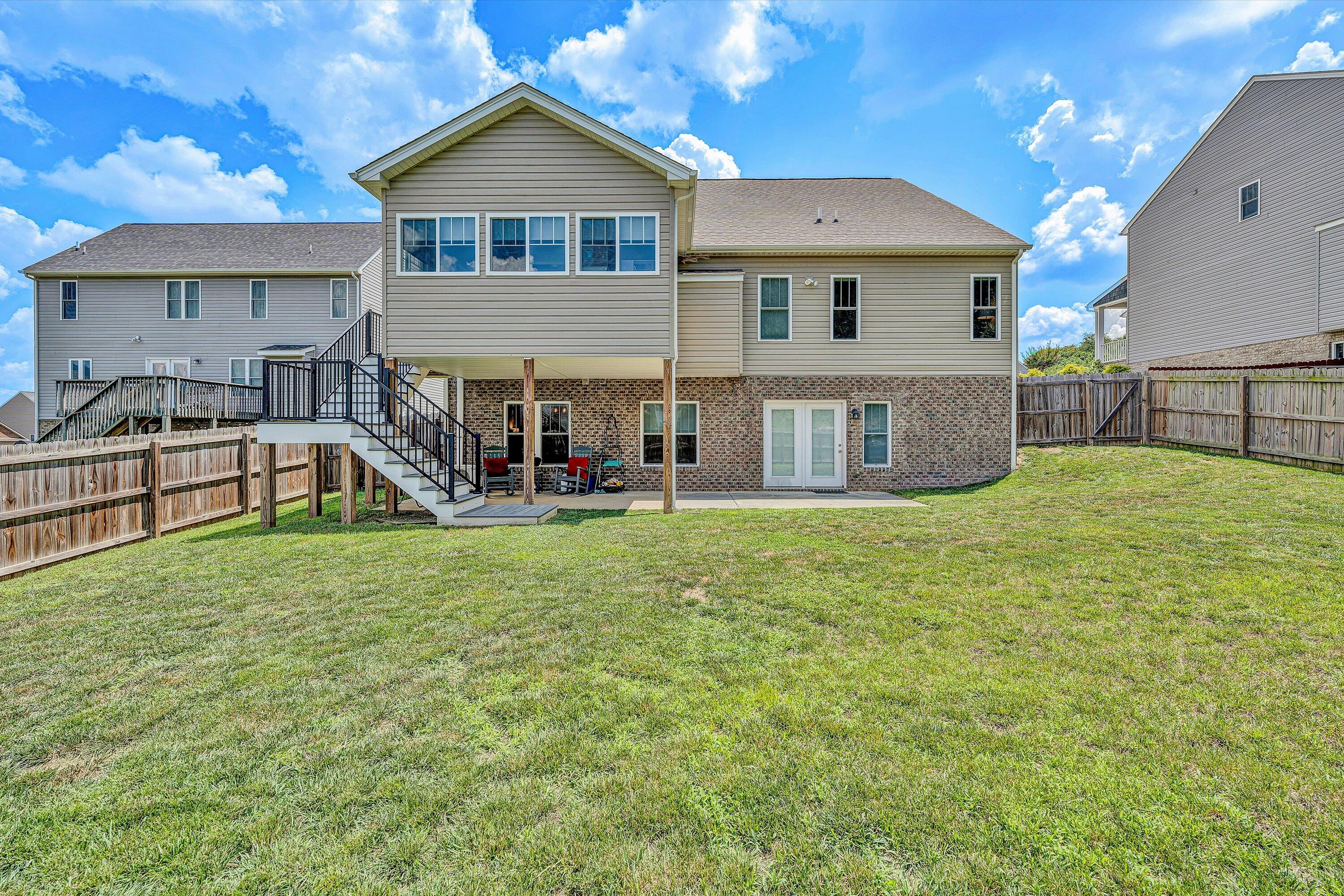 2570 Woods Meadow LN