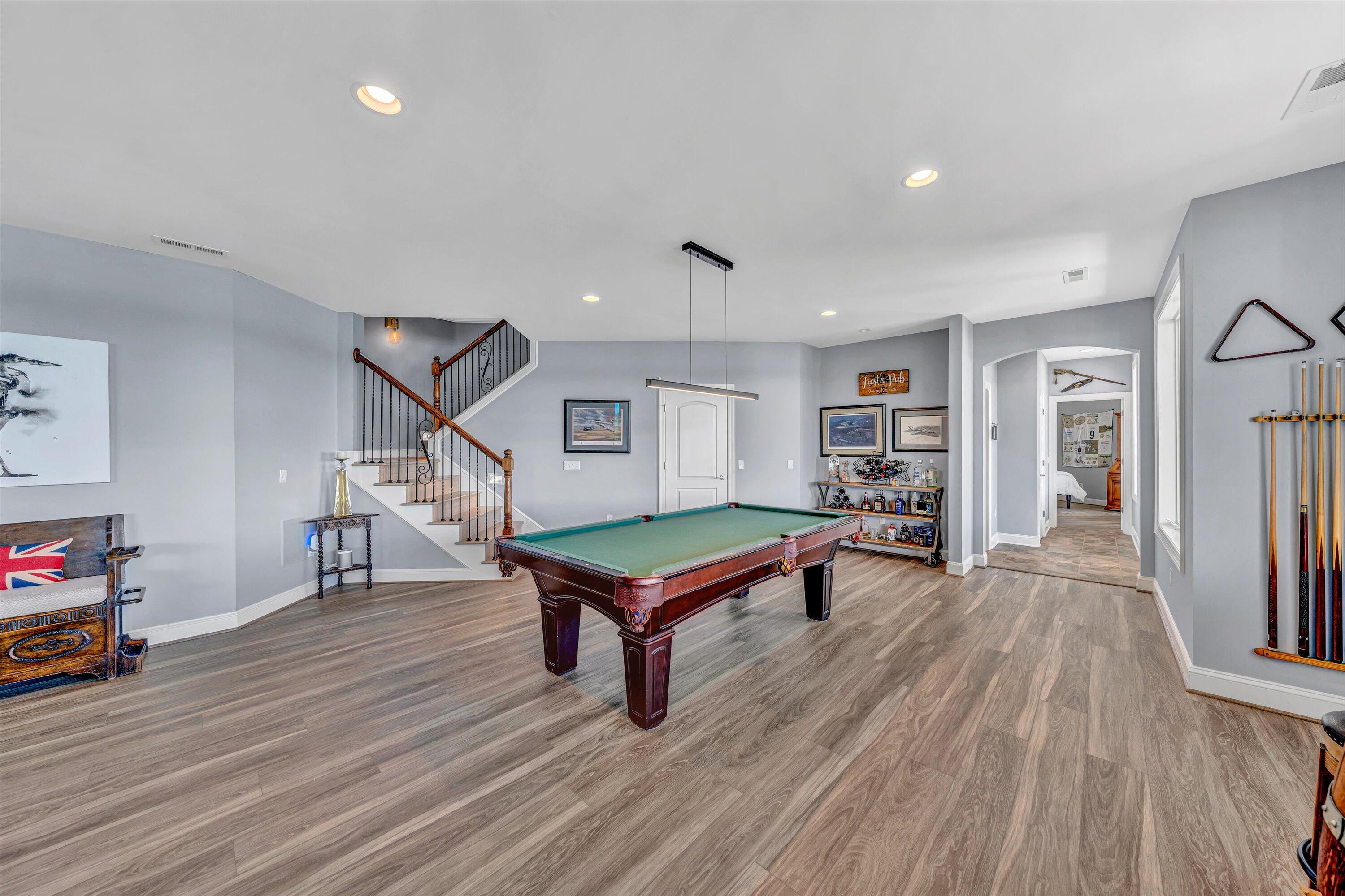 60 Westridge LN