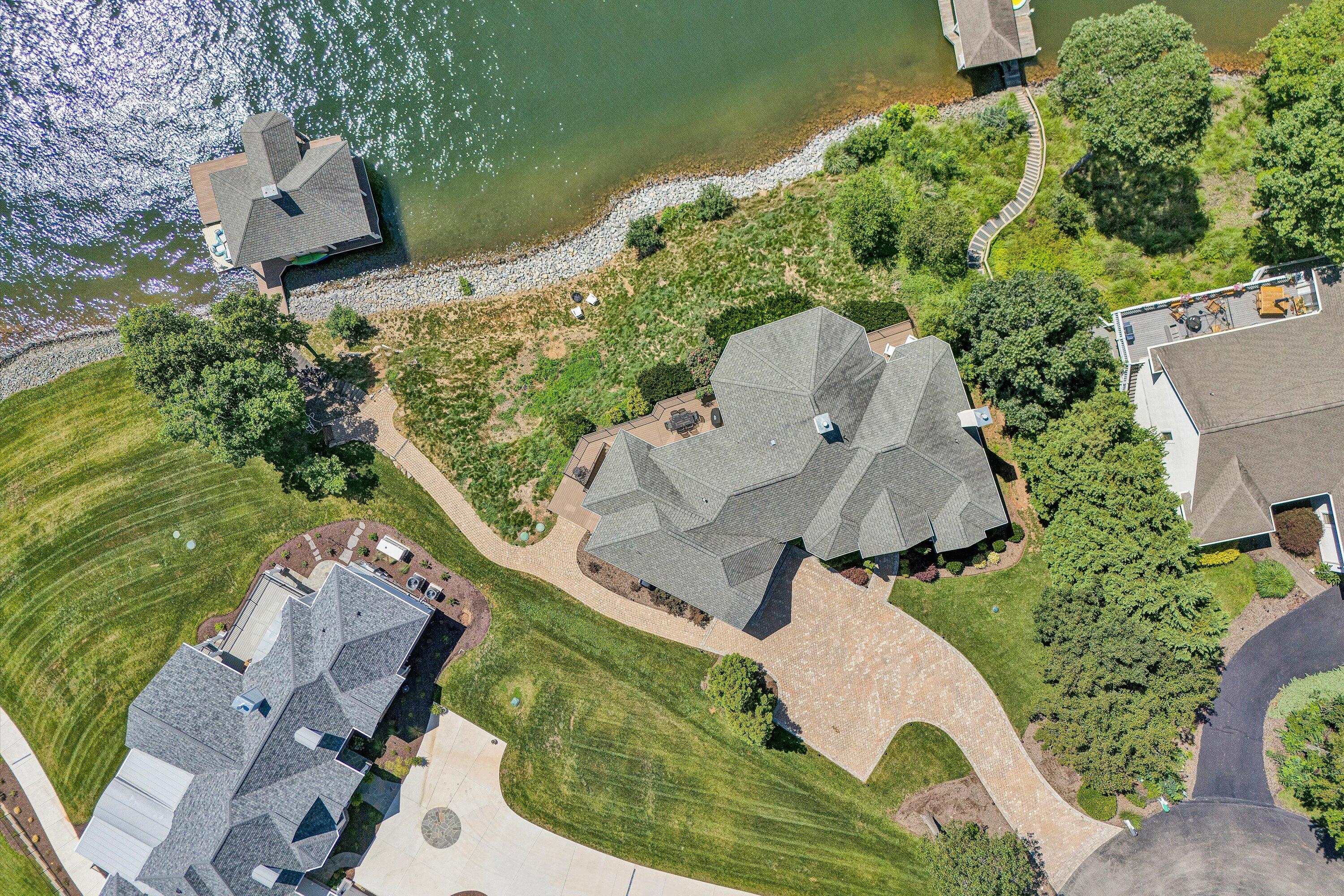 60 Westridge LN