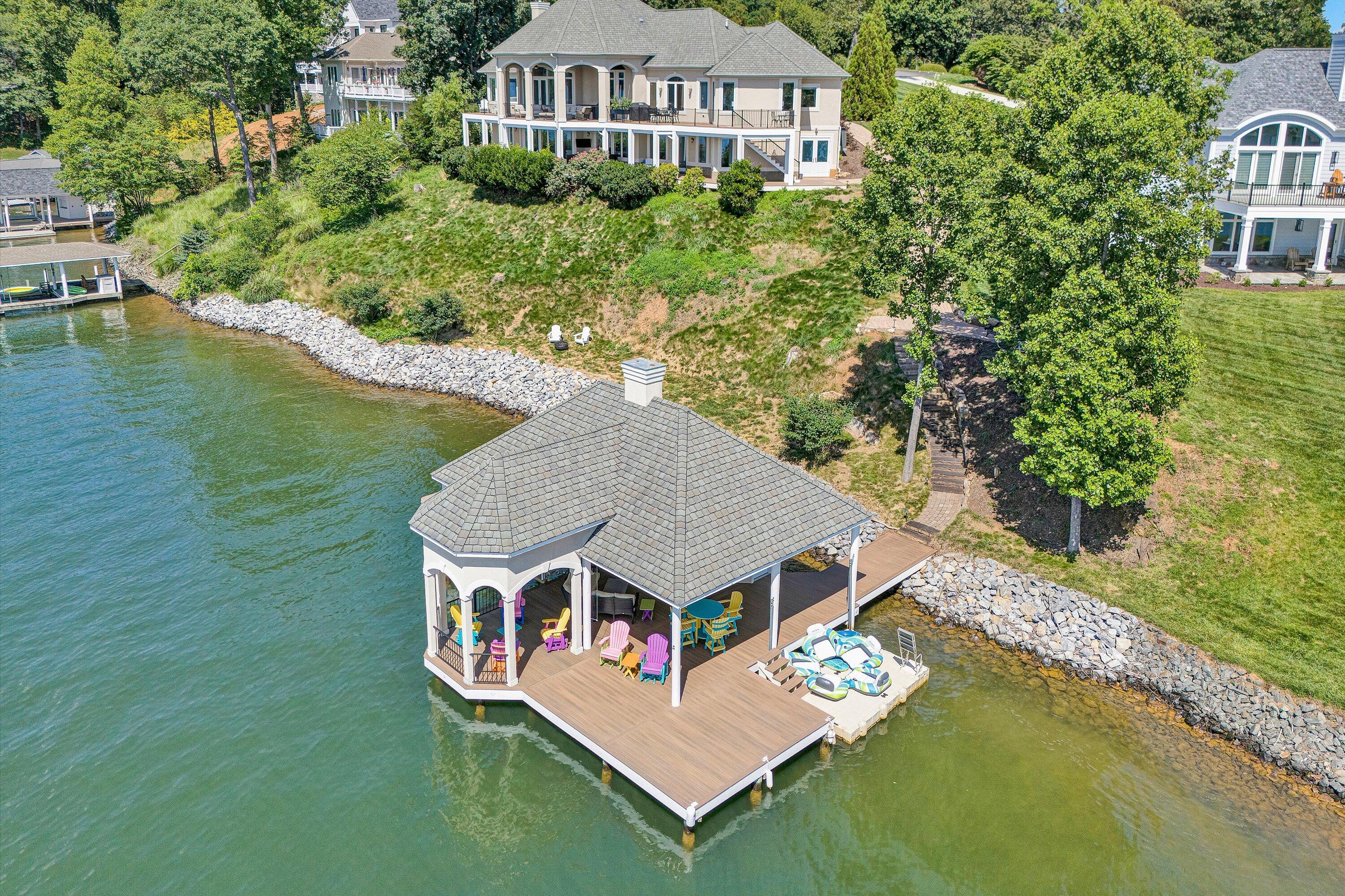 60 Westridge LN