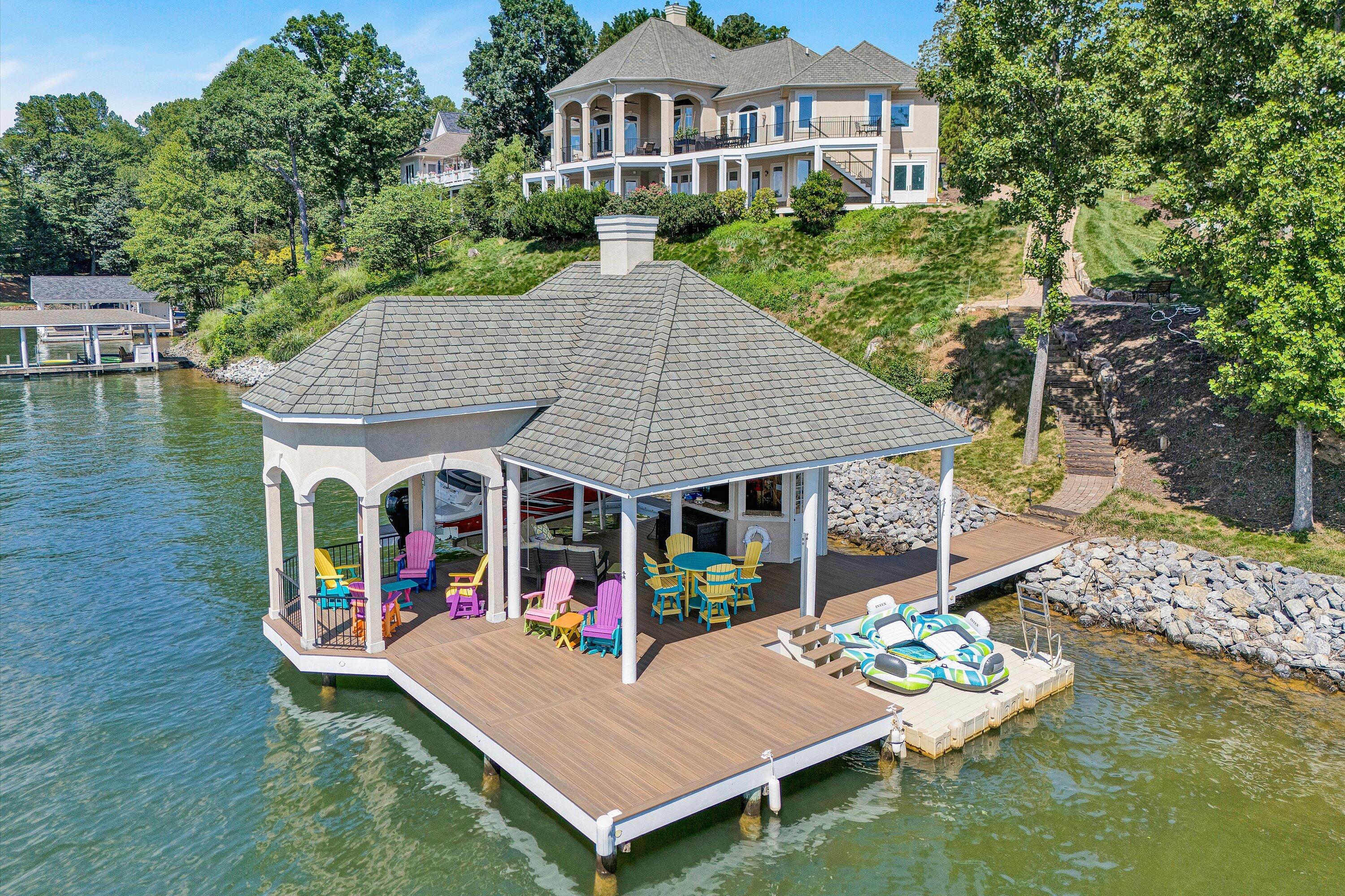 60 Westridge LN
