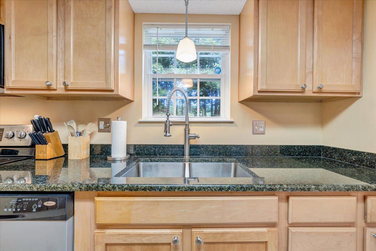 2880 Garden City BLVD SE