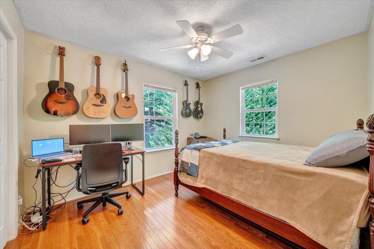 2880 Garden City BLVD SE