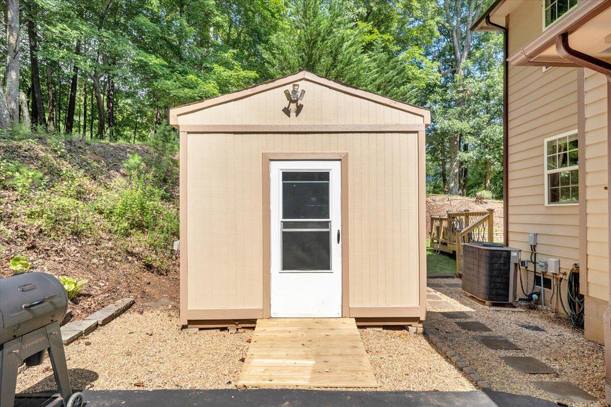 2880 Garden City BLVD SE