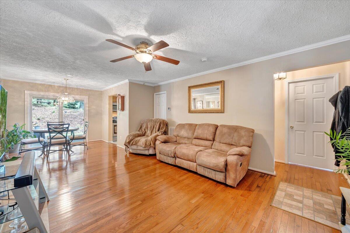 2880 Garden City BLVD SE