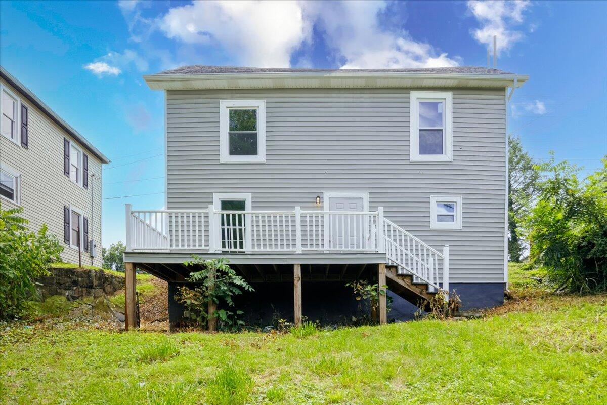 2407 Maryland AVE NW