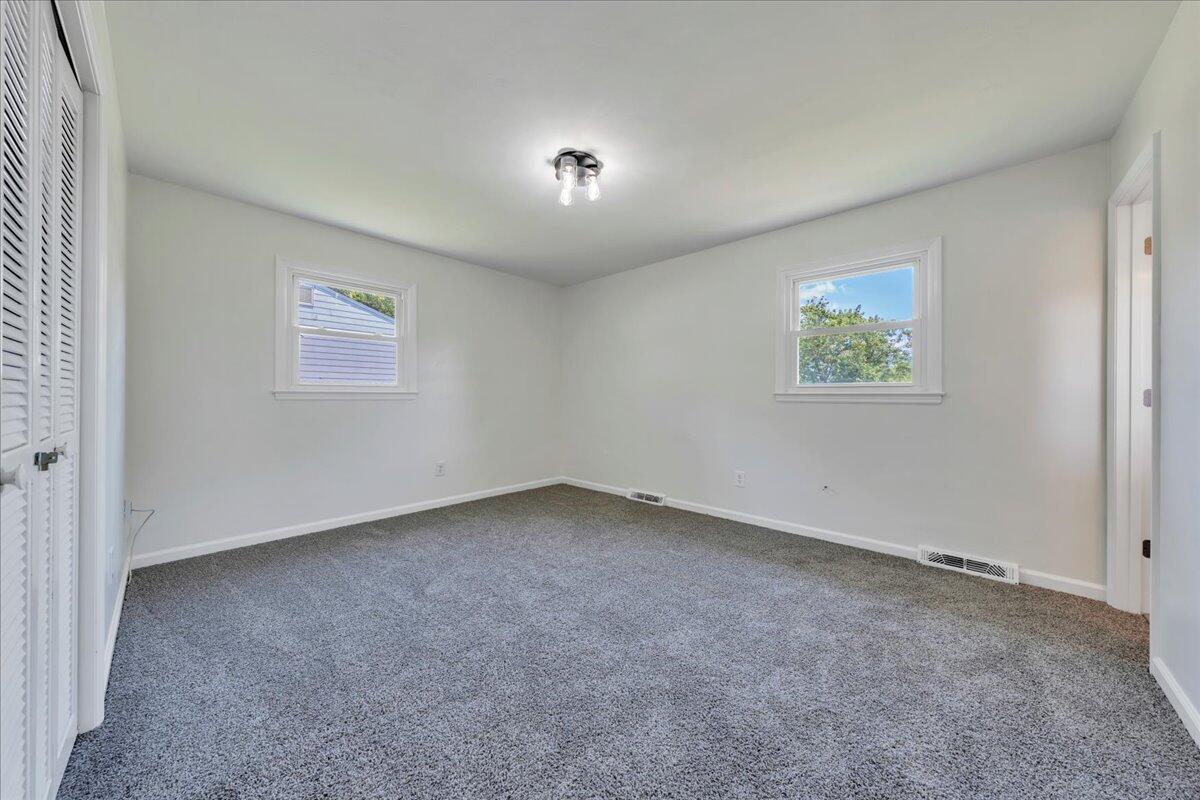 1331 Rainbow Forest DR