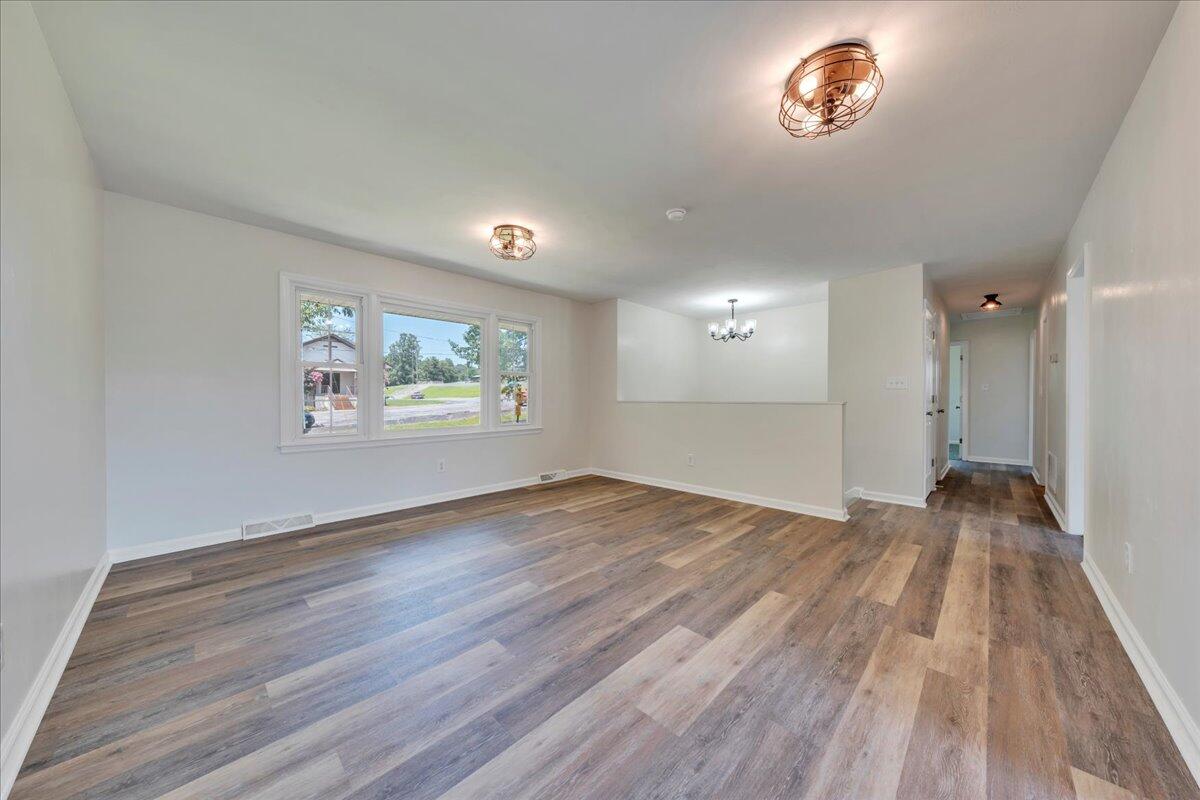 1331 Rainbow Forest DR