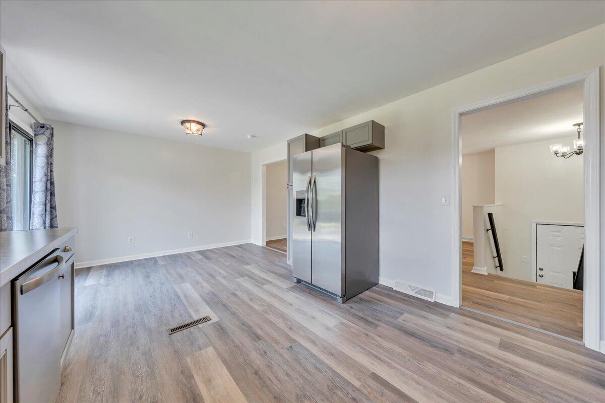 1331 Rainbow Forest DR