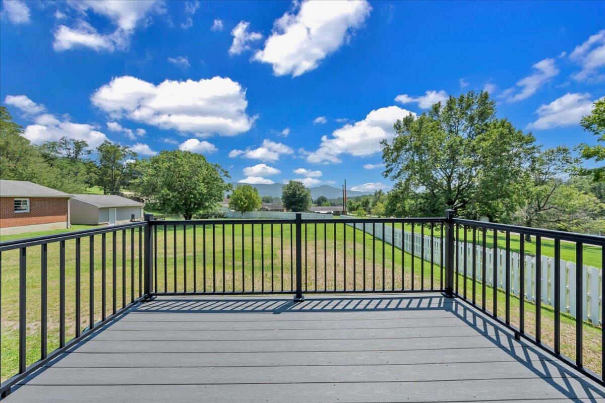 1331 Rainbow Forest DR