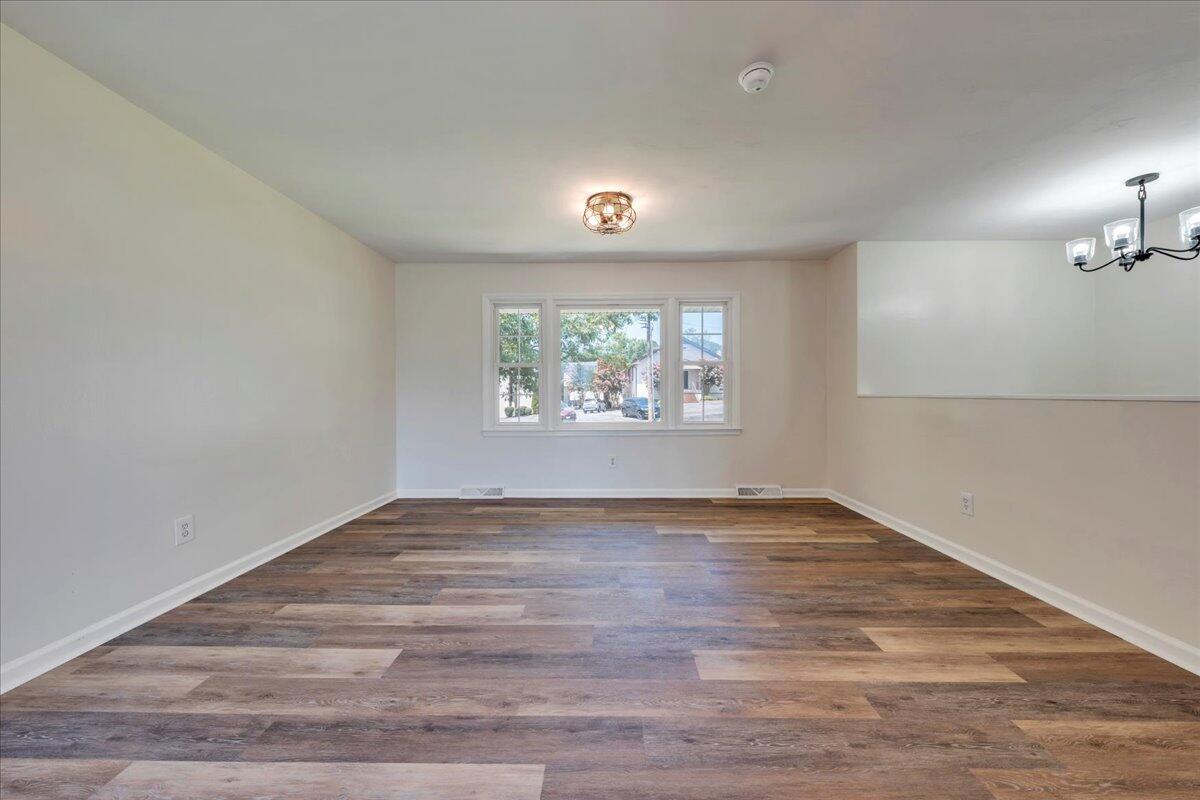 1331 Rainbow Forest DR