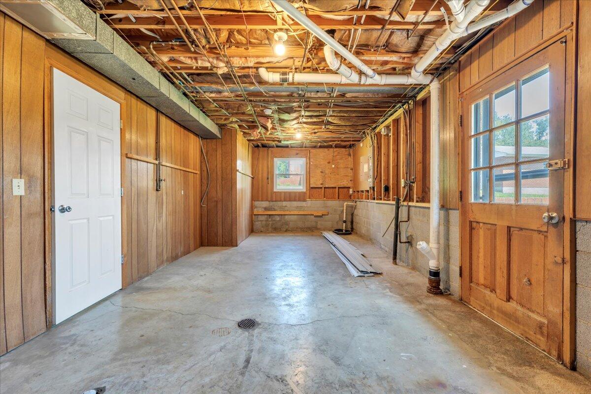 1331 Rainbow Forest DR