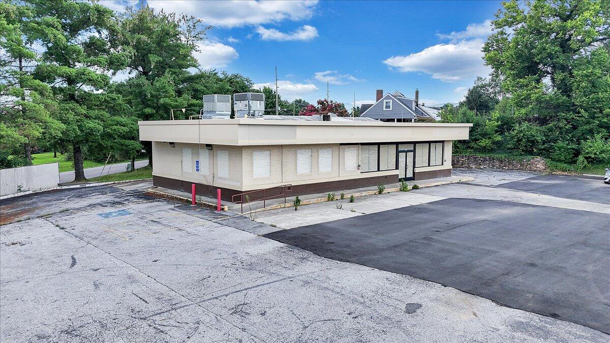 1000 Electric RD