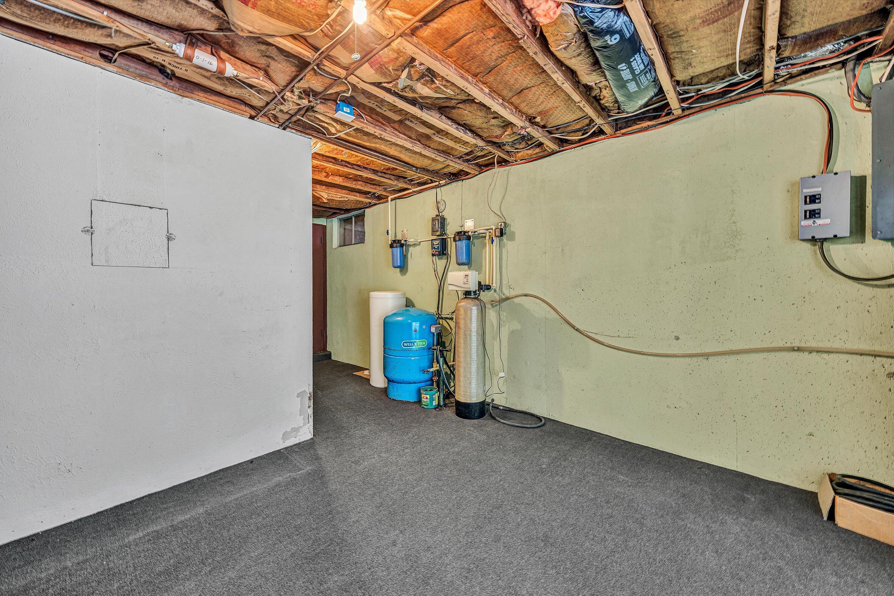 4725 Tree Top Camp RD