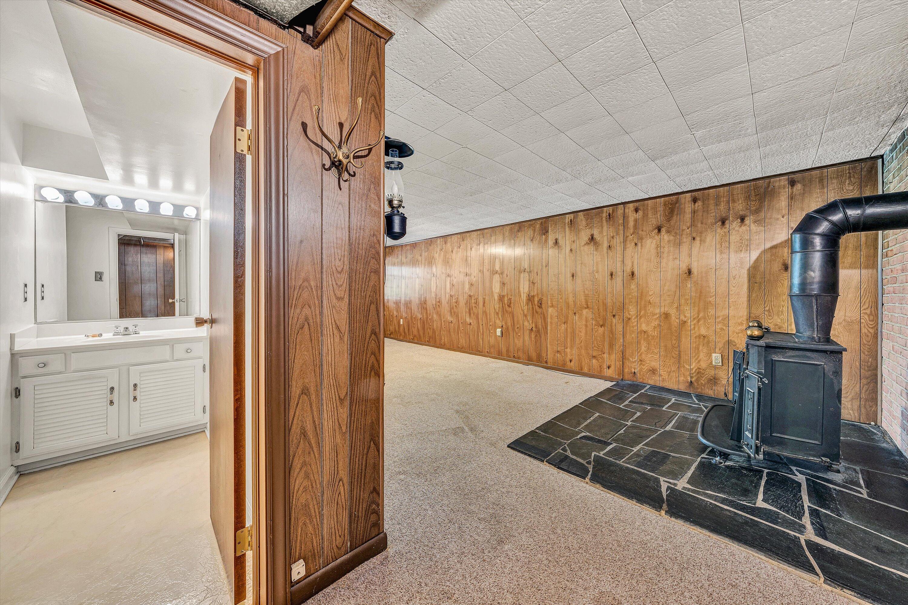 4725 Tree Top Camp RD