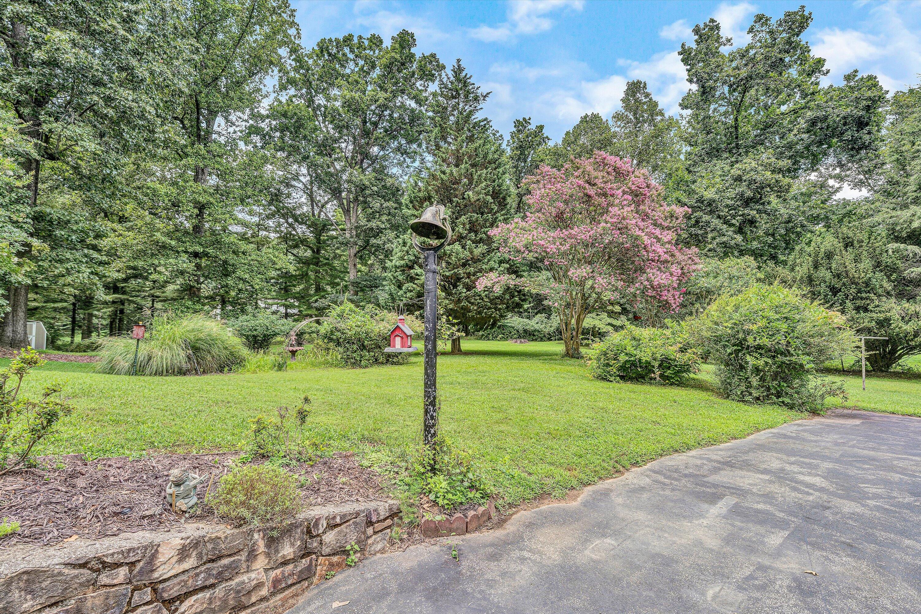 4725 Tree Top Camp RD