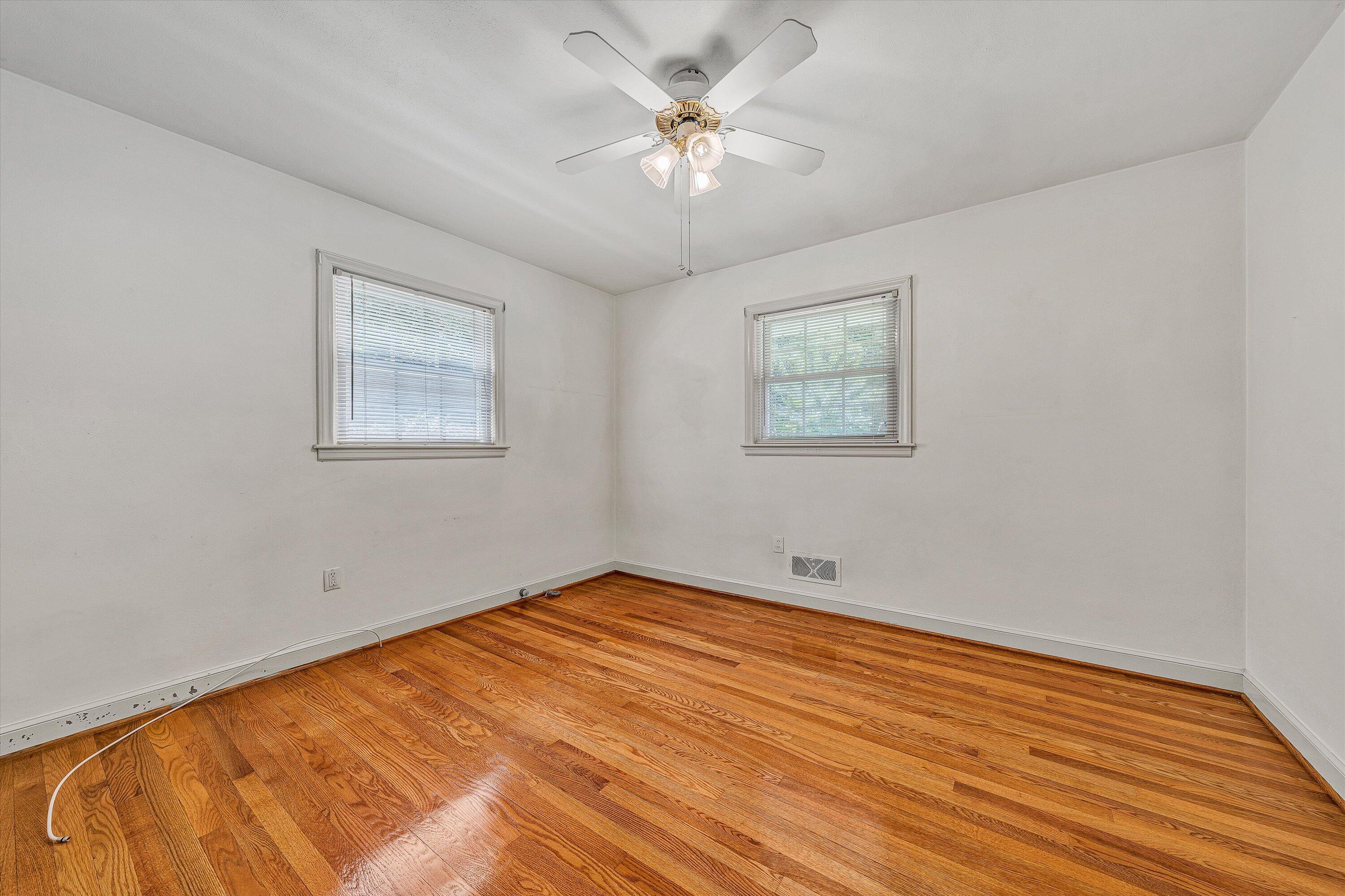 4725 Tree Top Camp RD