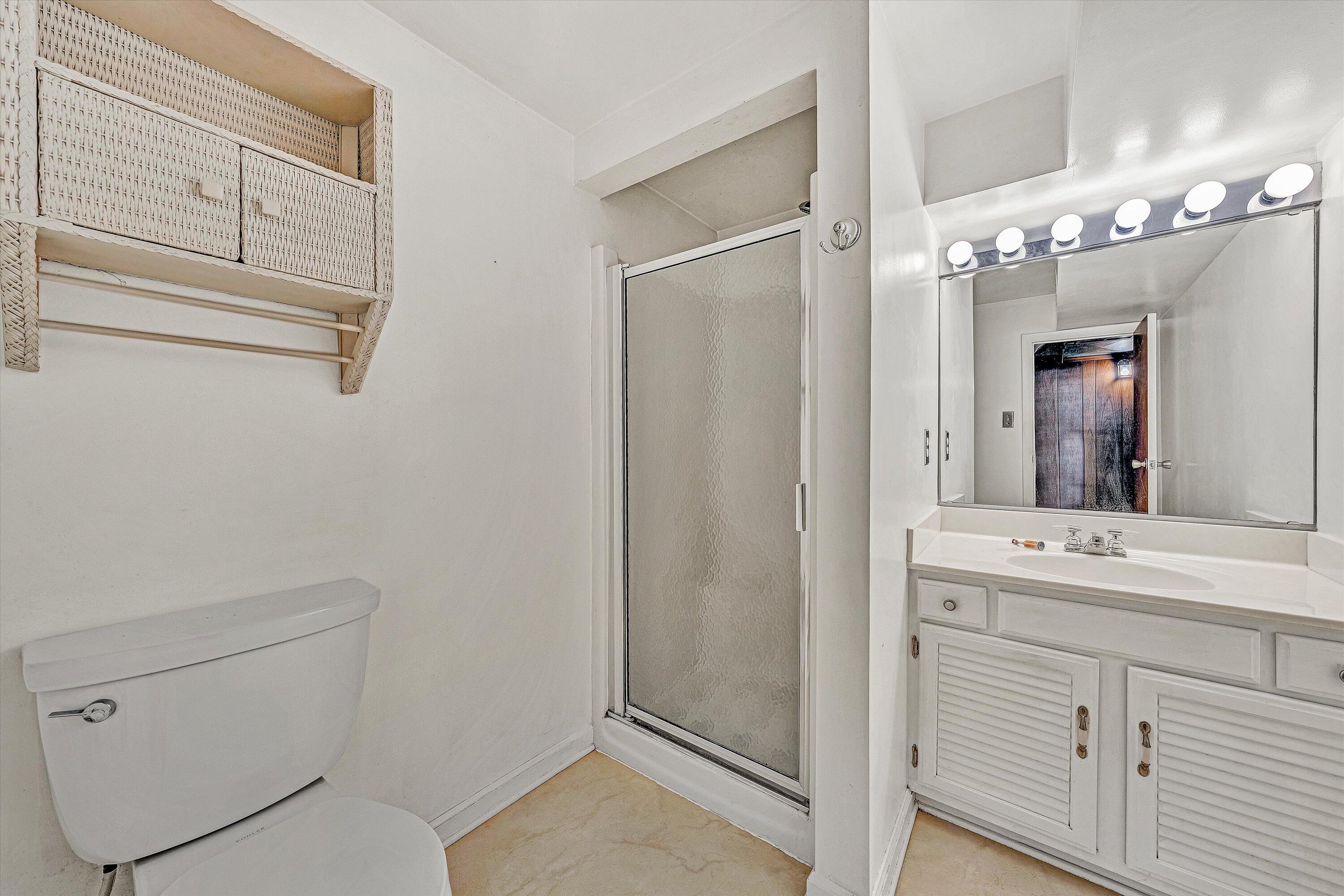 4725 Tree Top Camp RD