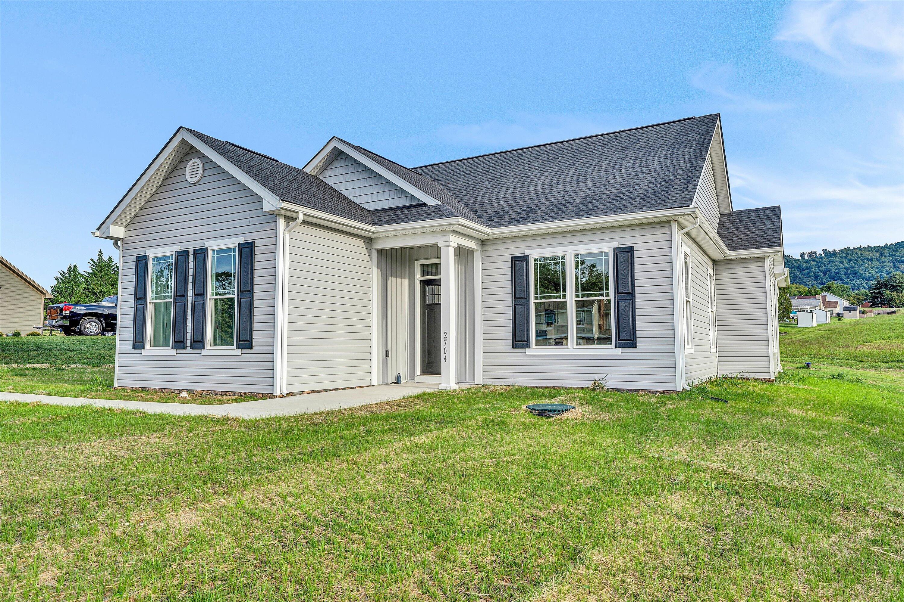 2704 STATON DR