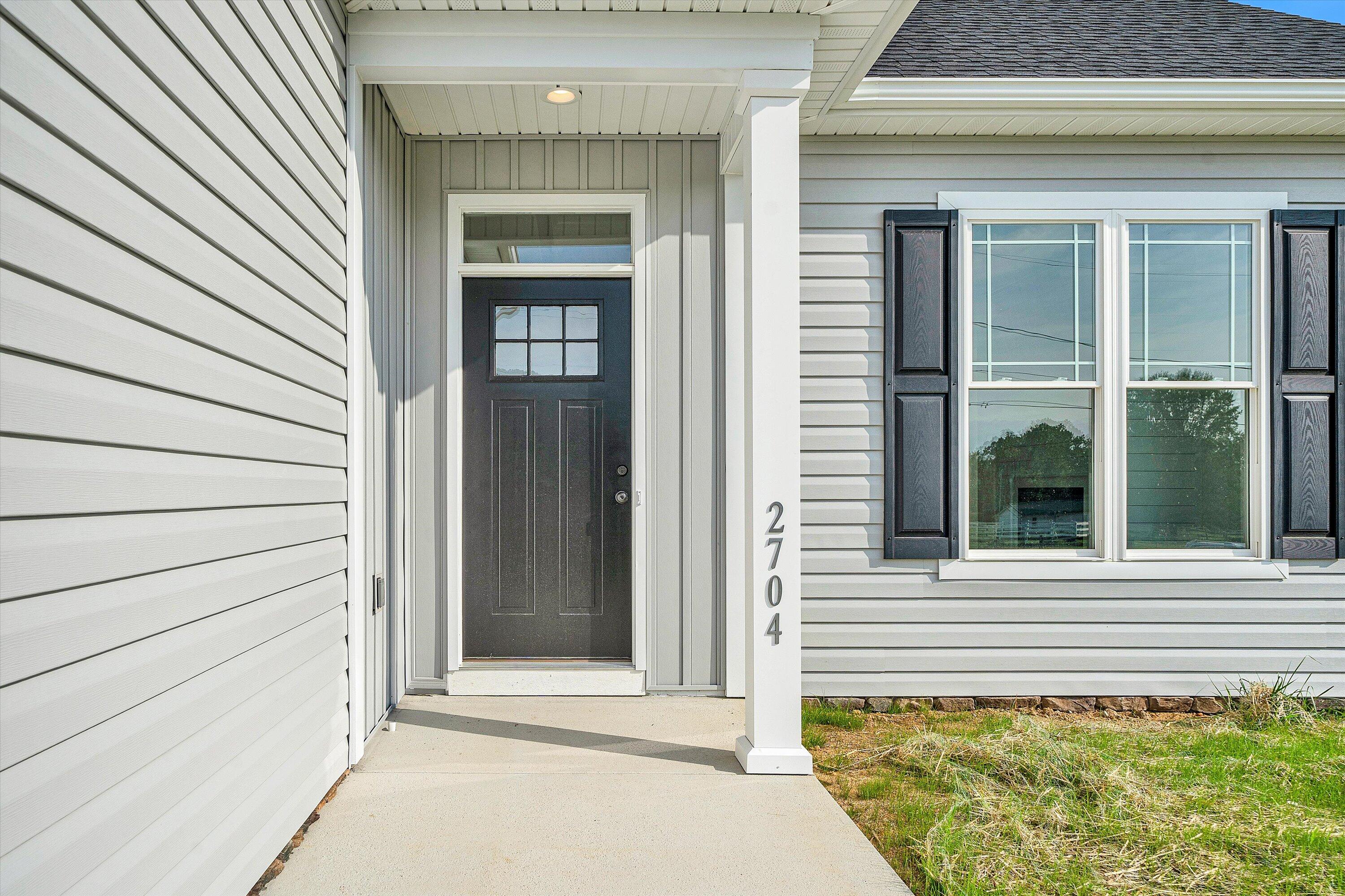 2704 STATON DR