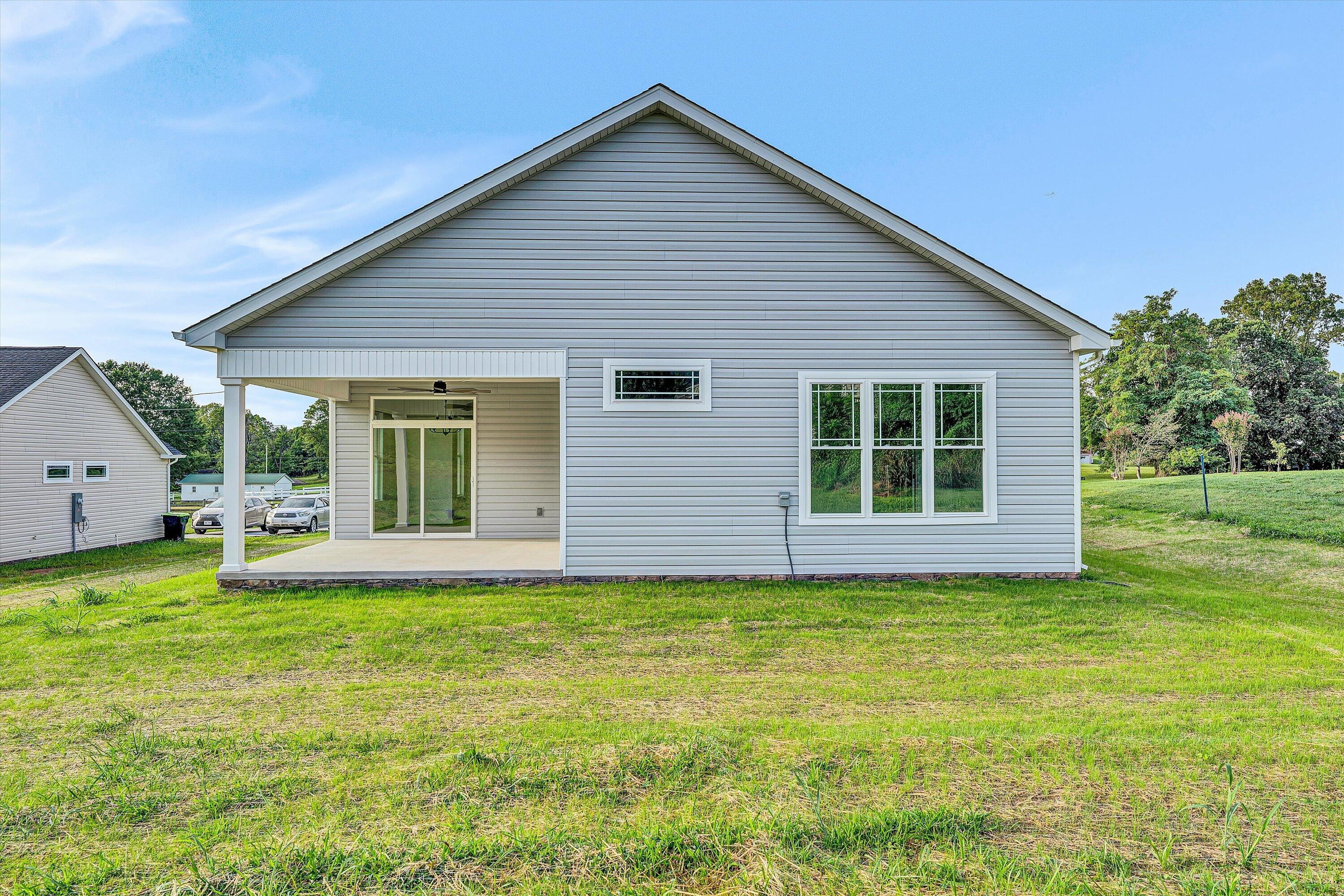 2704 STATON DR