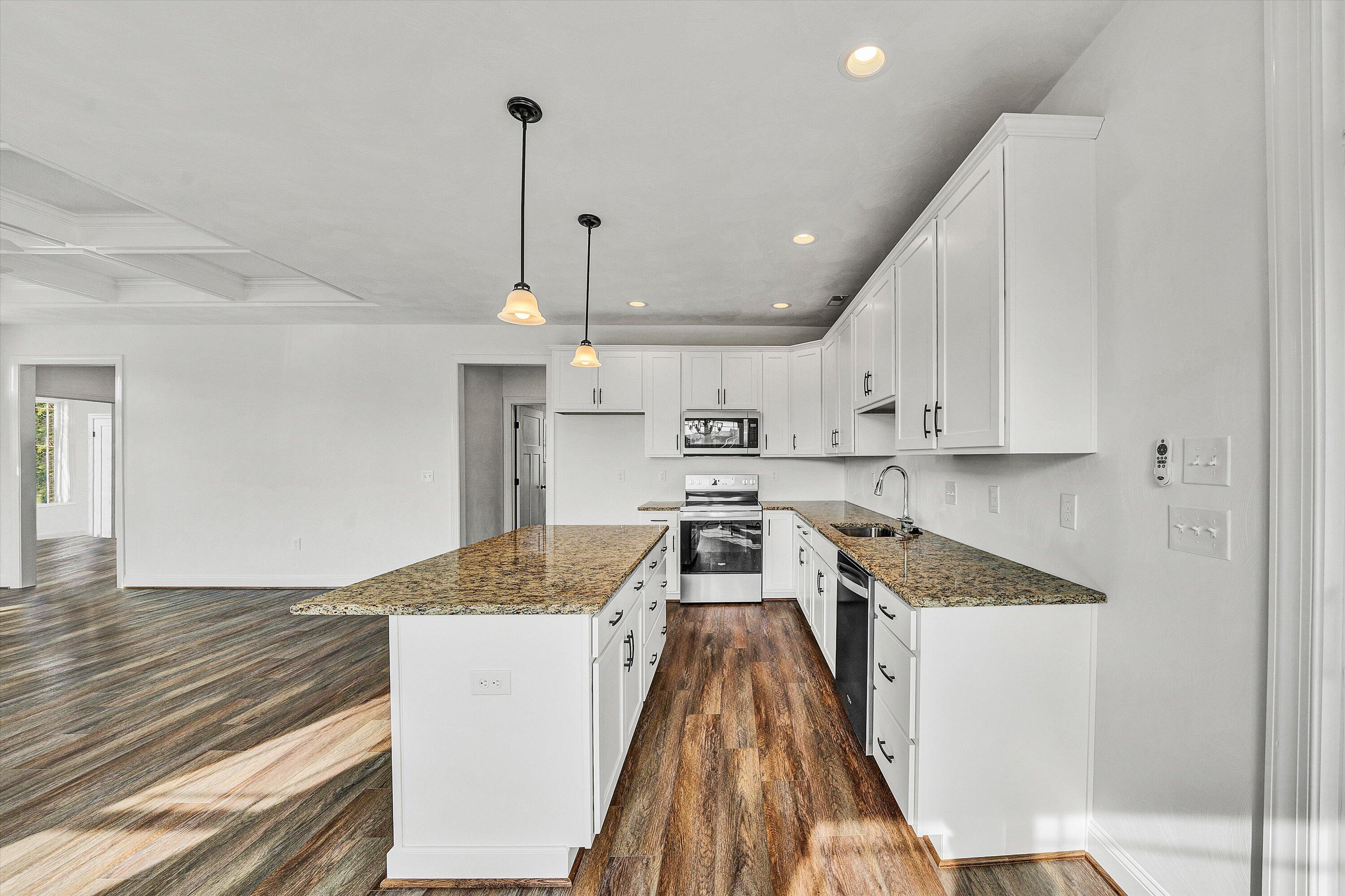 2704 STATON DR