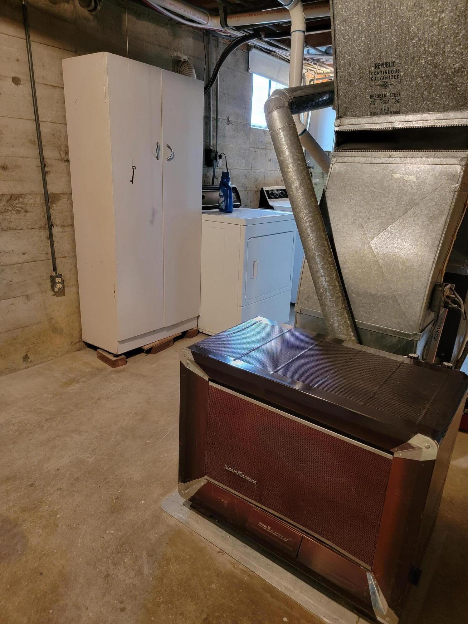 227 W Carrollton AVE