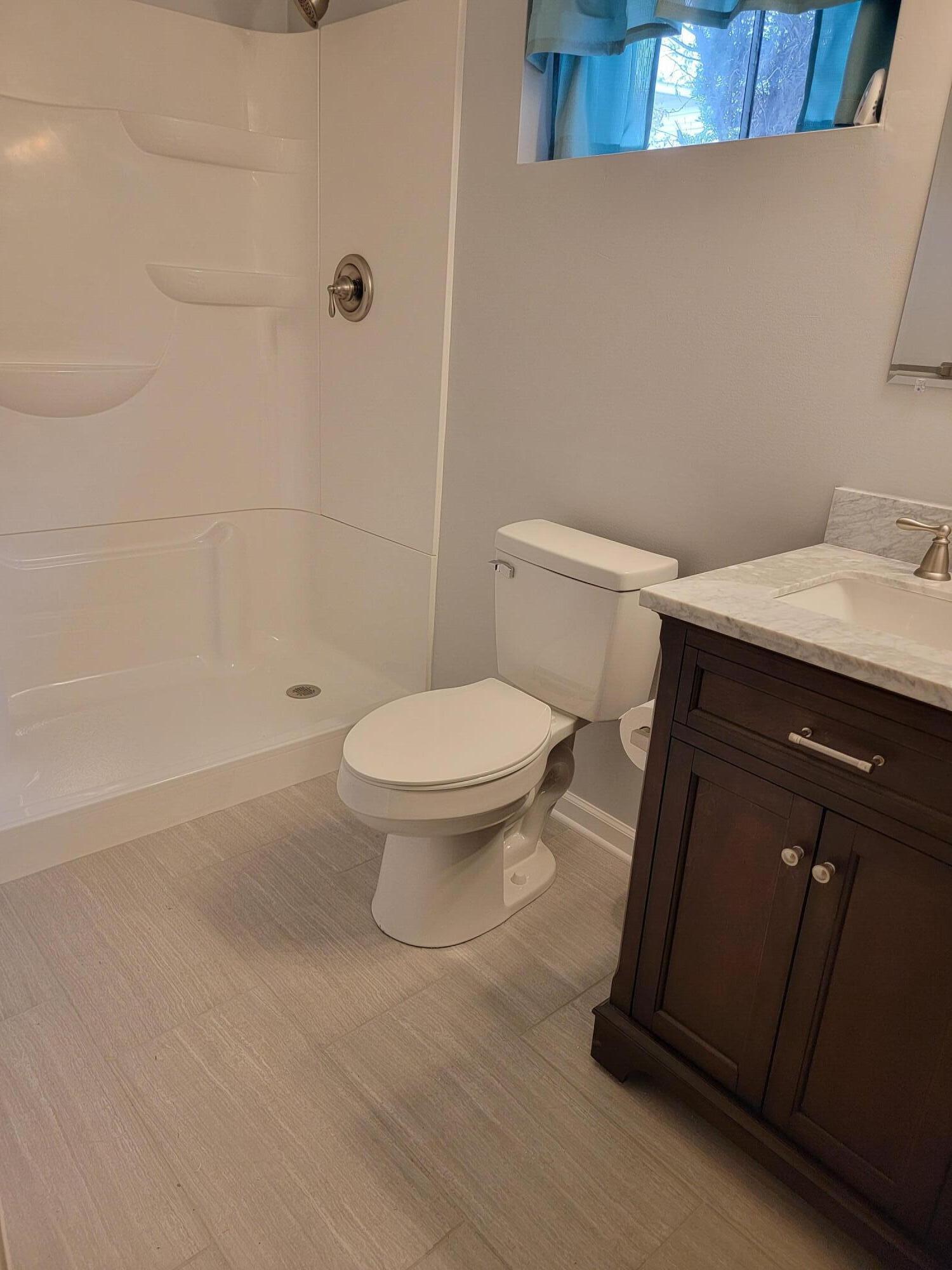 227 W Carrollton AVE