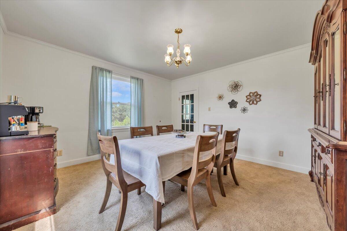 1500 Chatham Heights RD