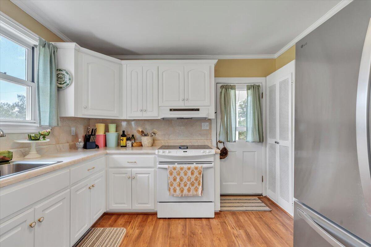 1500 Chatham Heights RD