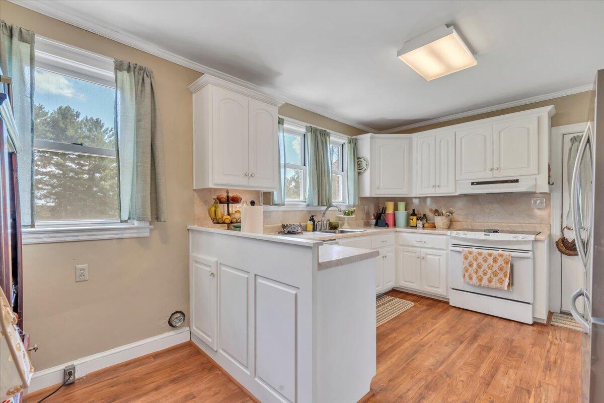 1500 Chatham Heights RD