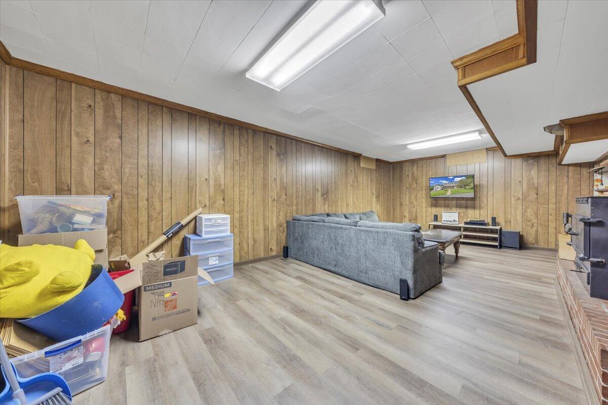 1500 Chatham Heights RD