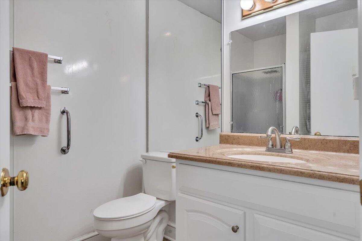 1500 Chatham Heights RD