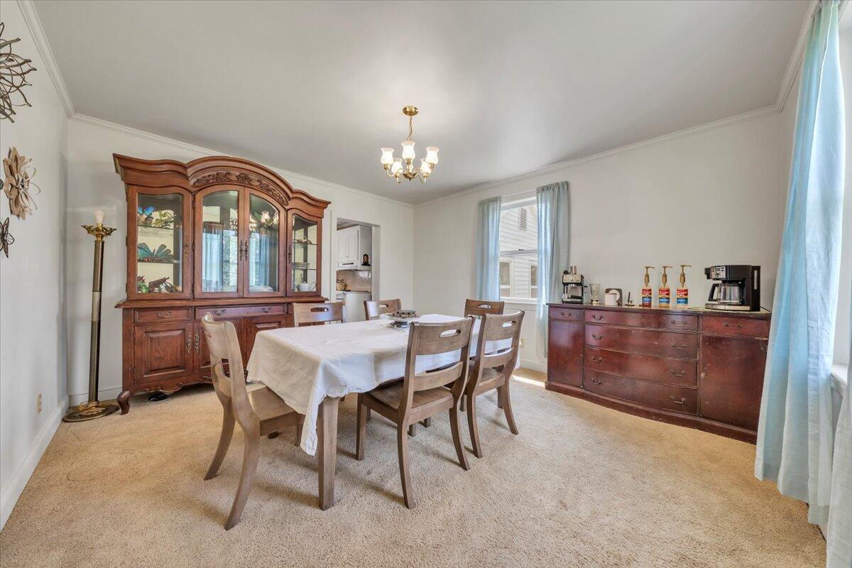 1500 Chatham Heights RD